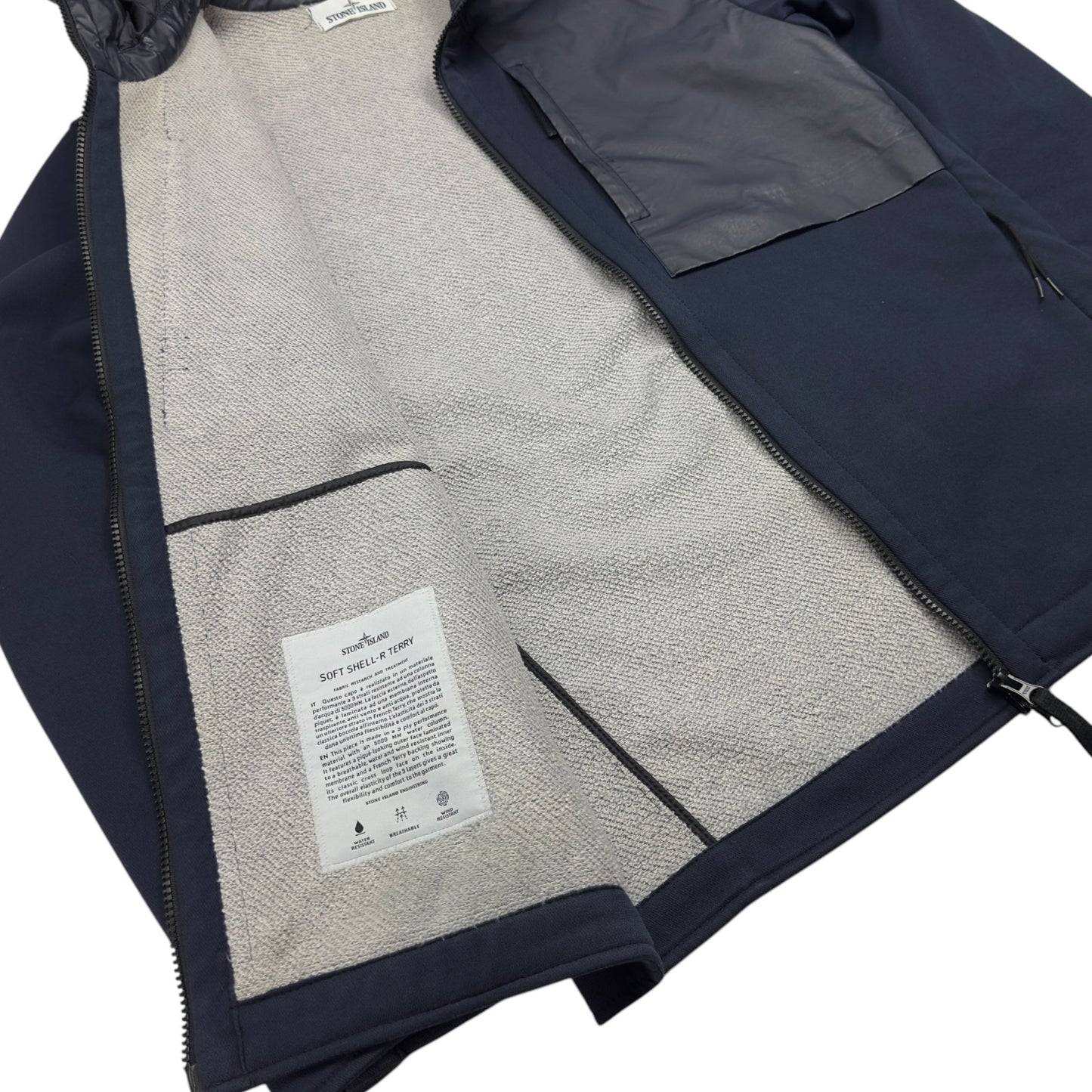 A/W 16 Stone Island Soft Shell-R Terry Jacket