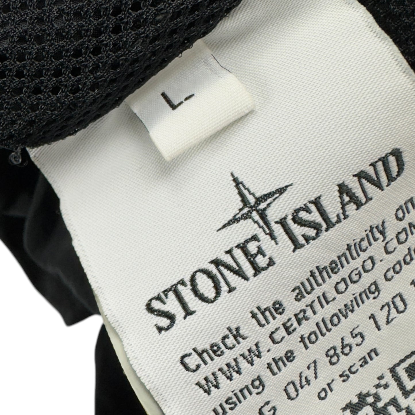 A/W 17 Stone Island Nylon Metal Smock - Black