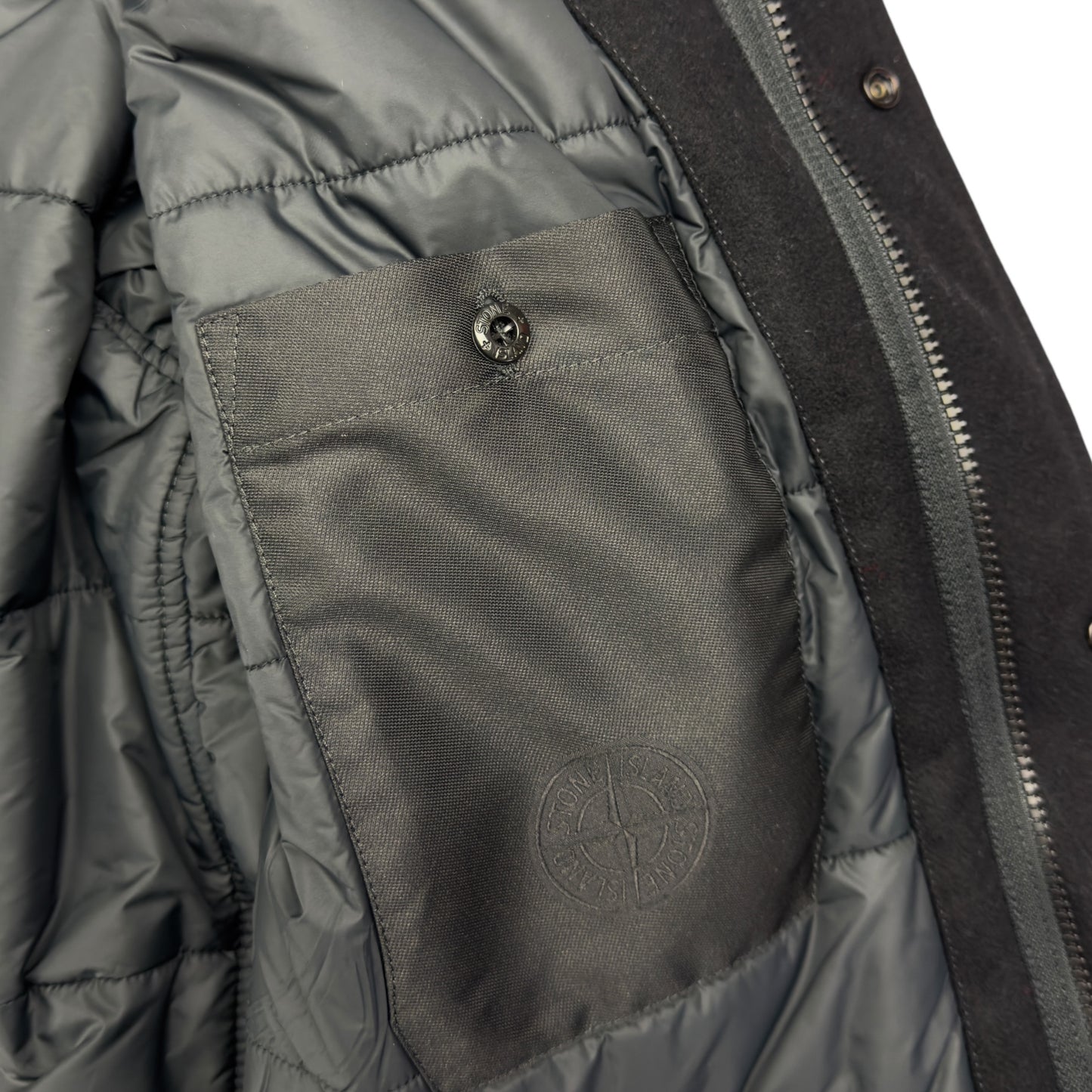 A/W 24 Stone Island Ghost Flanella Lana / Nylon With Primaloft Jacket