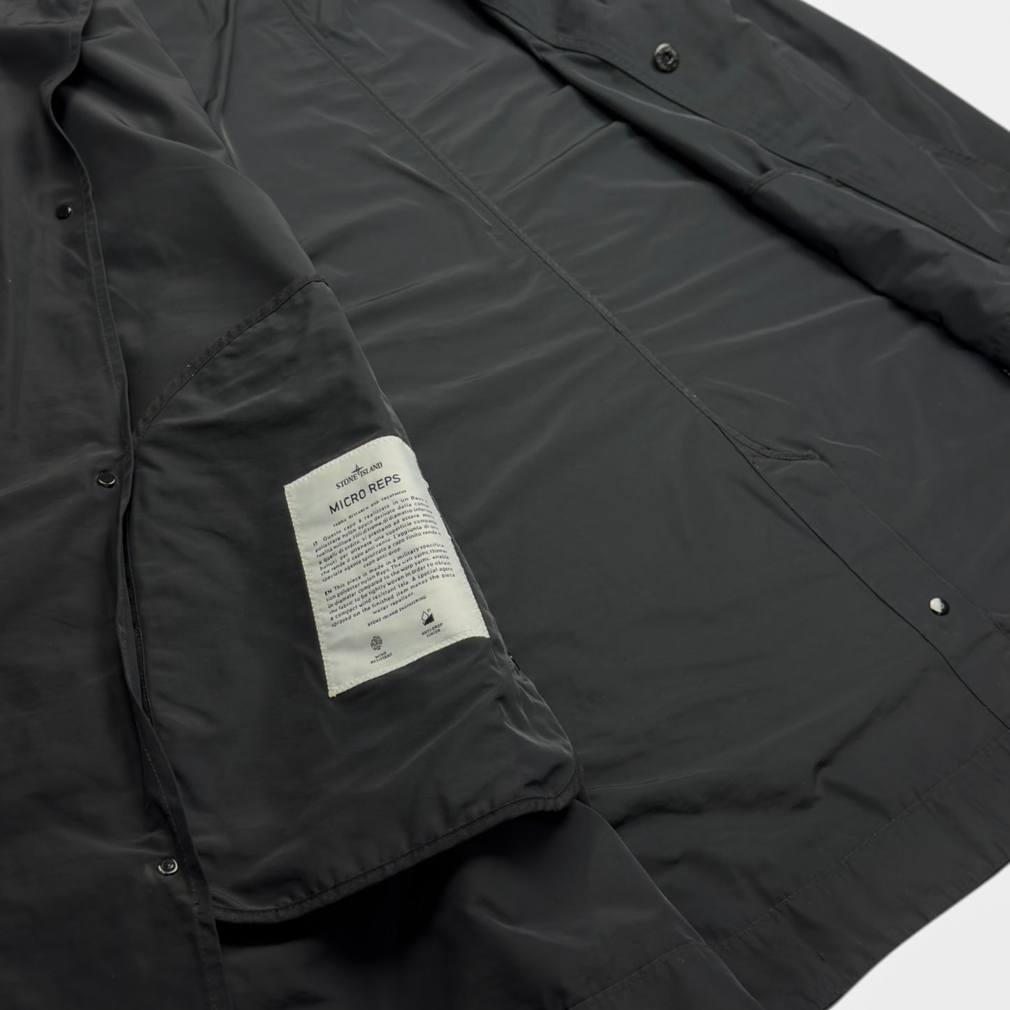 S/S 18 Stone Island Micro Reps Trench Coat - Black