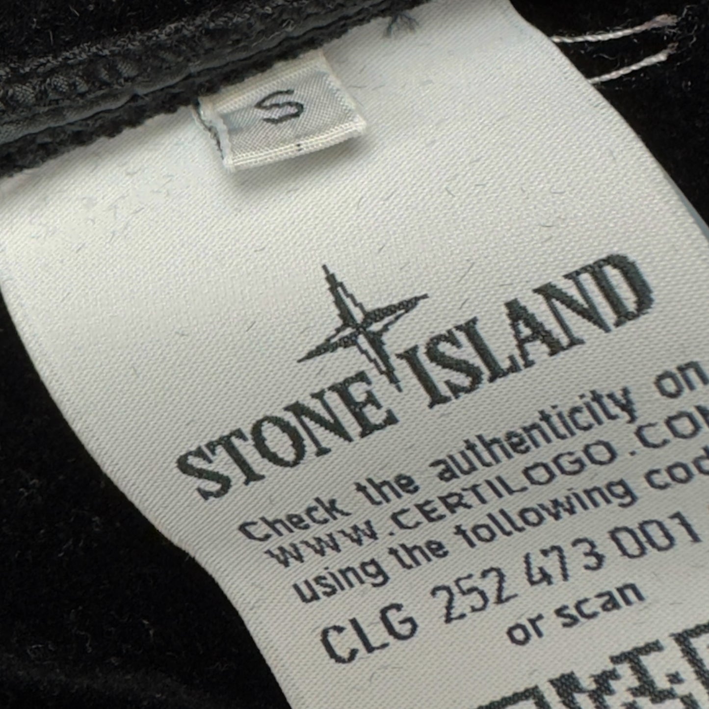 A/W 19 Stone Island Lamy Flock Overshirt - Black