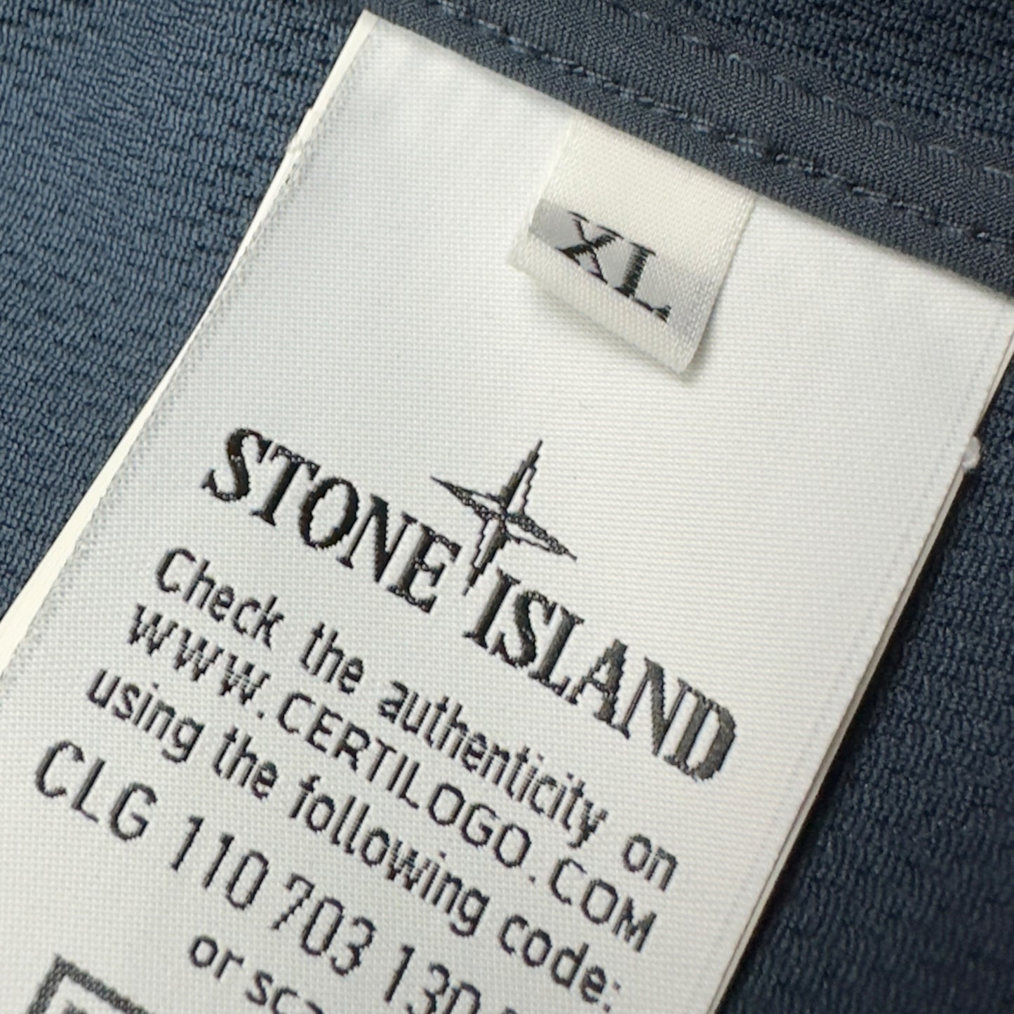 S/S 20 Stone Island Light Soft Shell R - Marine Blue