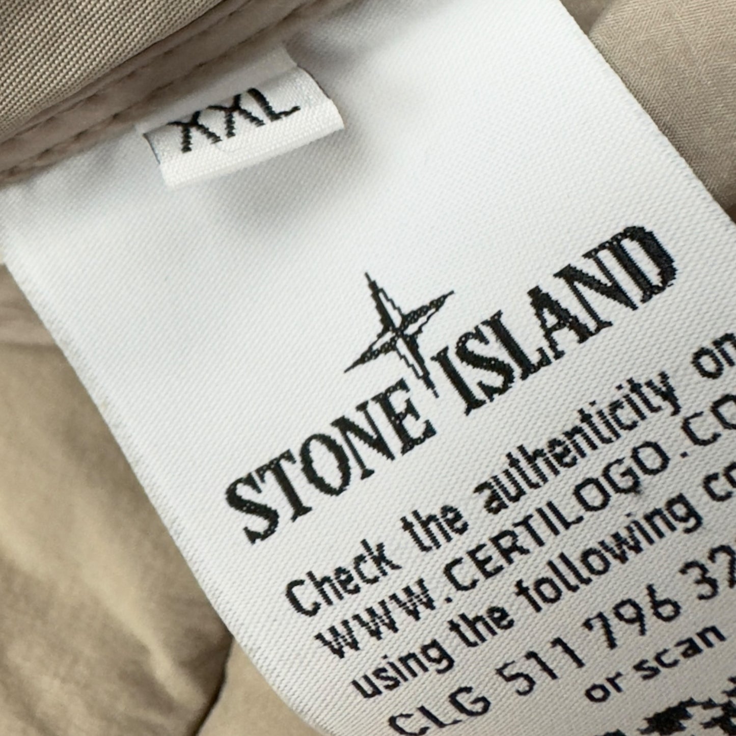 A/W 20 Stone Island Loom Woven Down Chambers Stretch Nylon Down TC Puffer Jacket