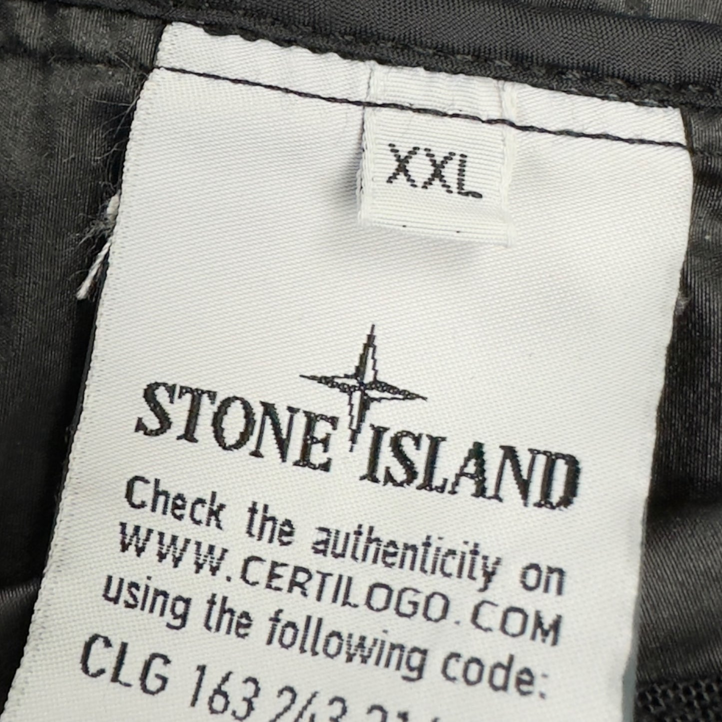 S/S 21 Stone Island Naslan Light Watro Trench Coat - Black