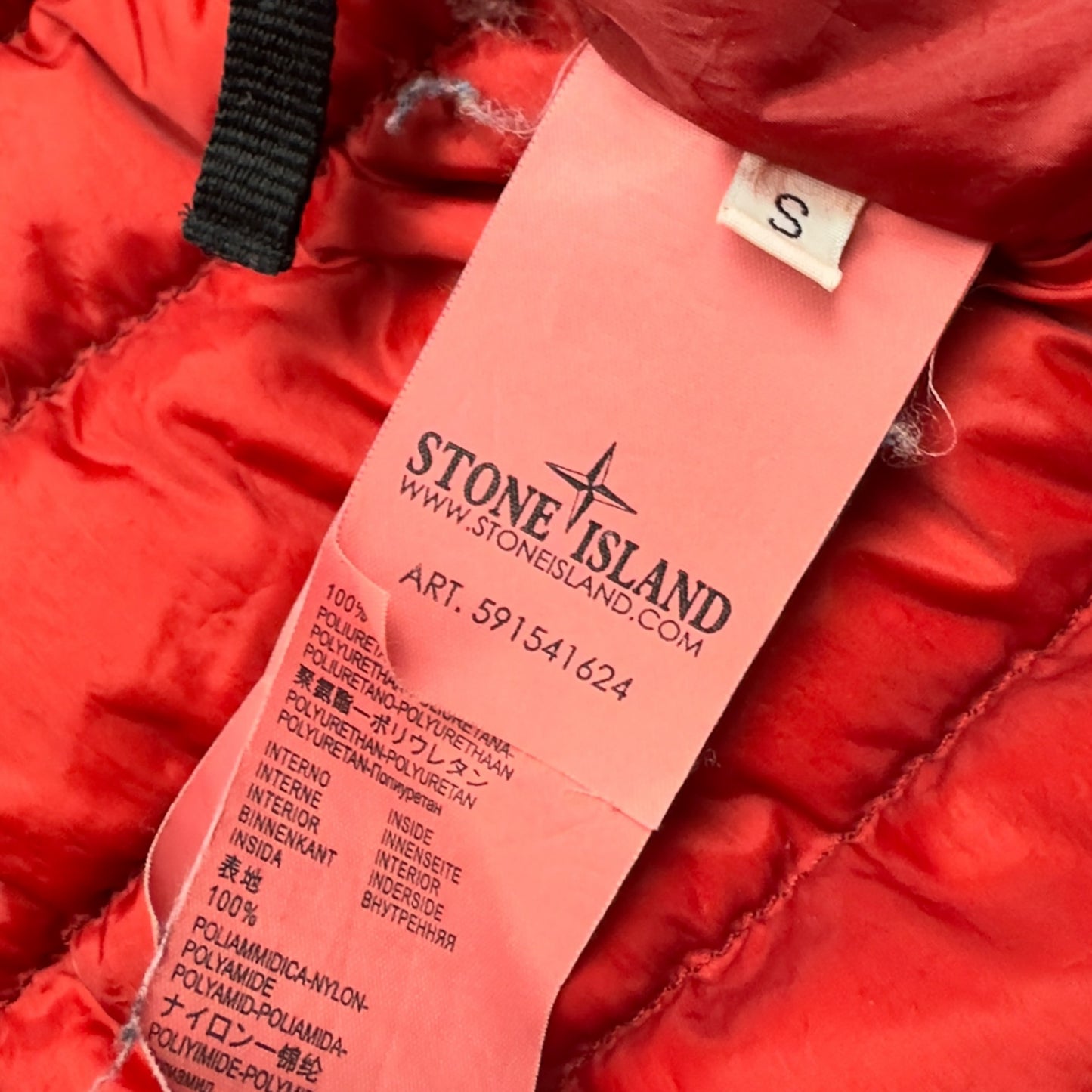 A/W 13 Stone Island Down_26 GR X SQM_N - Ultra Light Down Puffer Jacket - Red