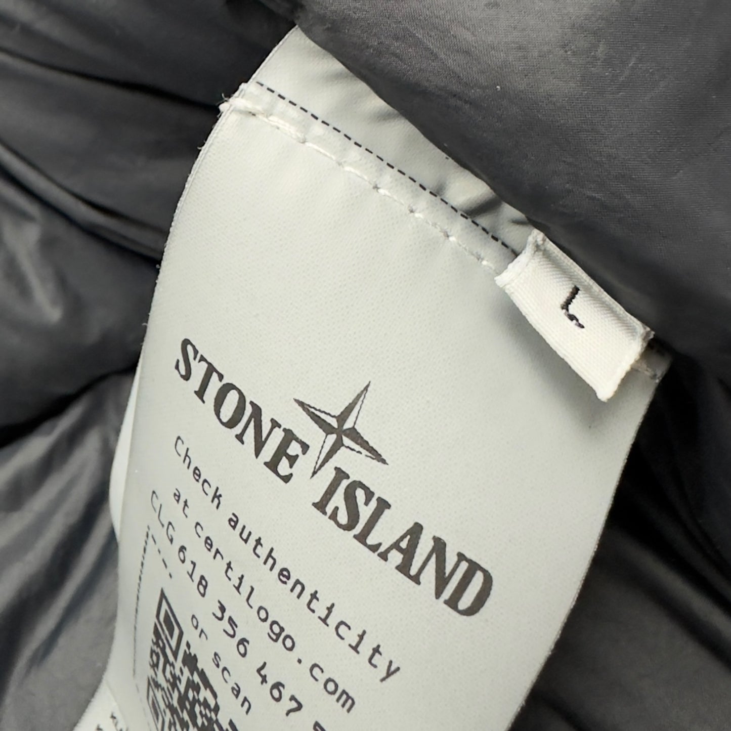 A/W 21 Stone Island Naslan Light Watro Down TC - Black
