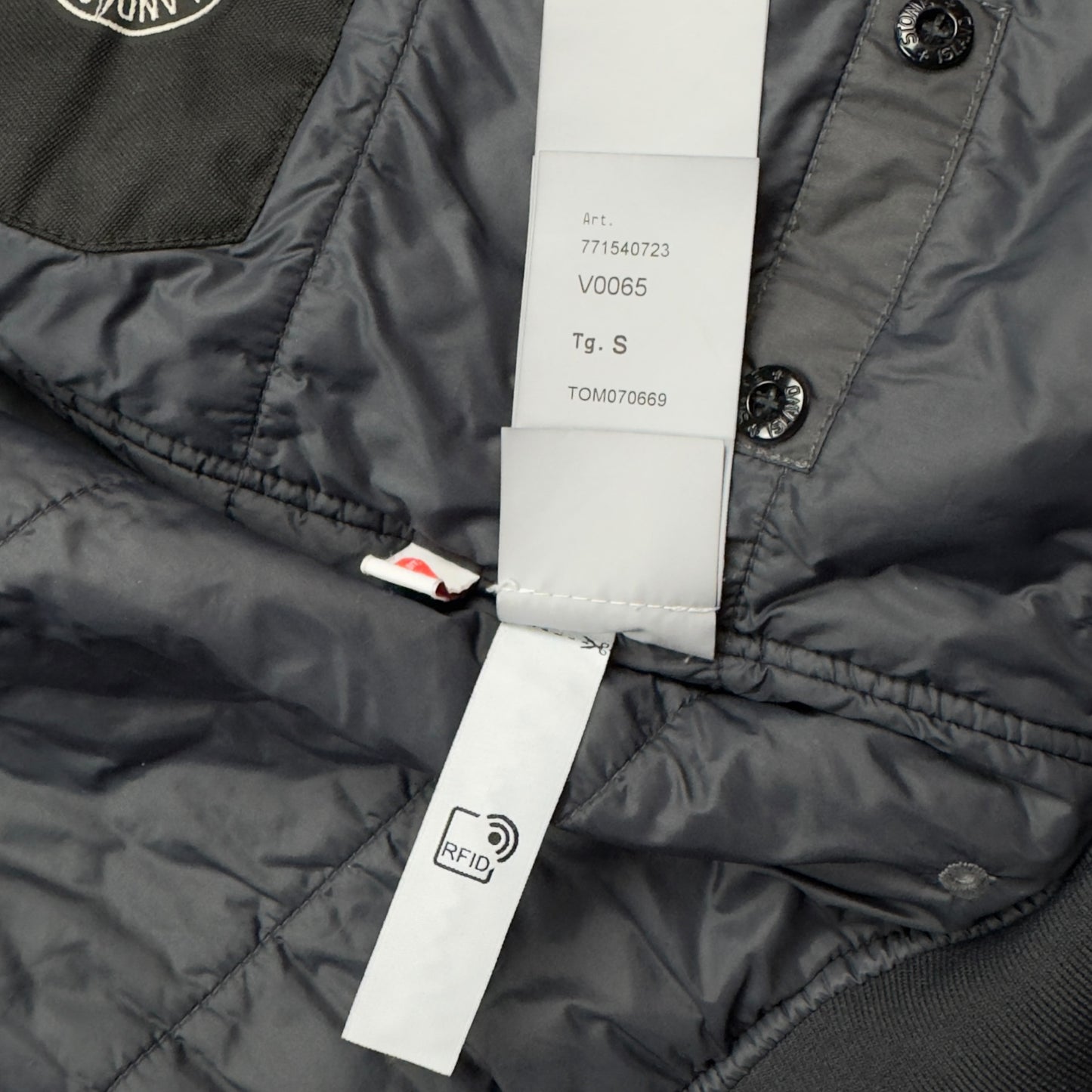 A/W 22 Stone Island Crinkle Reps R-NY with Primaloft Jacket - Dark Grey