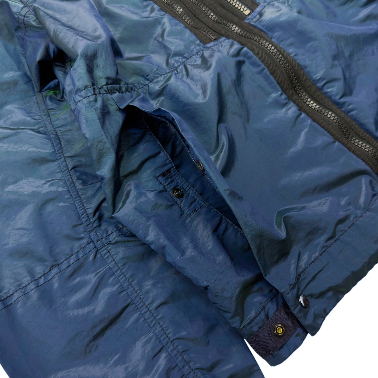 S/S 17 Stone Island Nylon Metal Watro Colour Weft