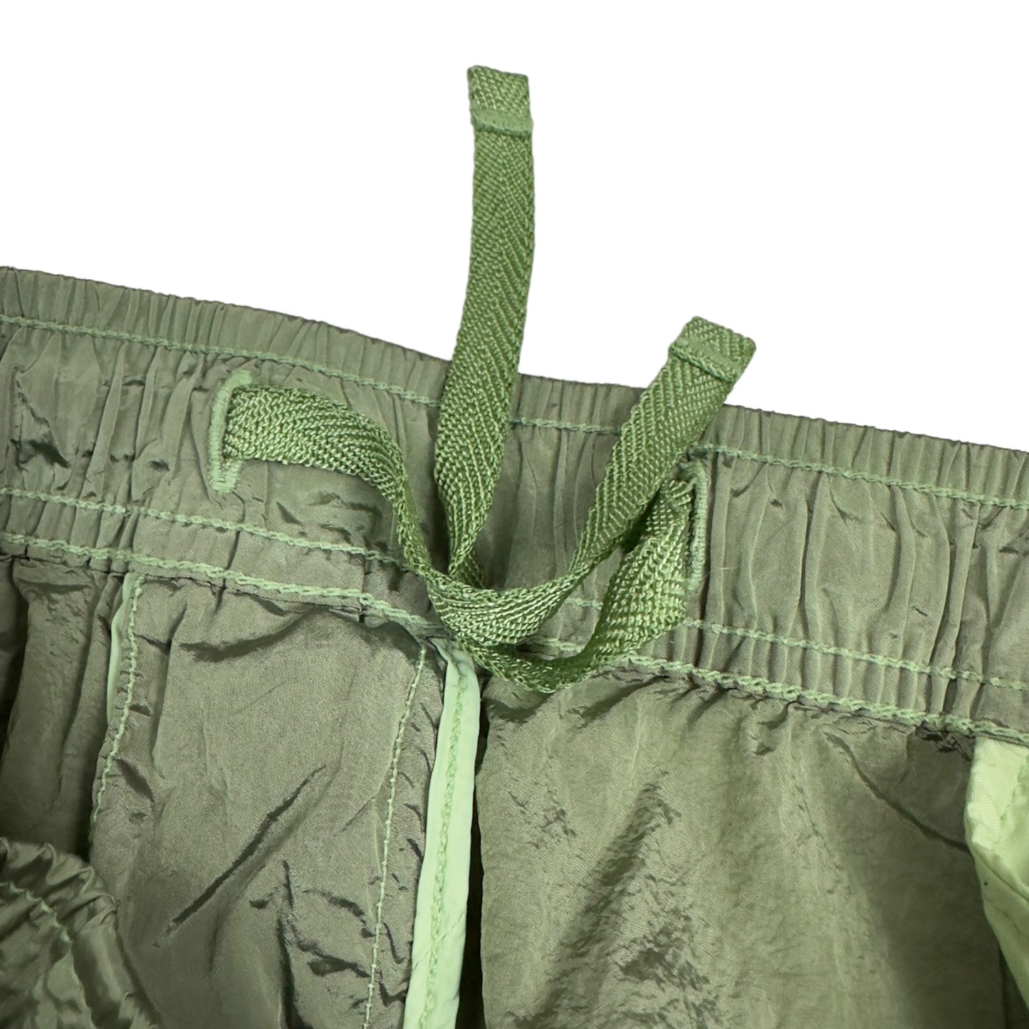 S/S 23 Stone Island Nylon Metal Bermuda Shorts - 34 Comfort