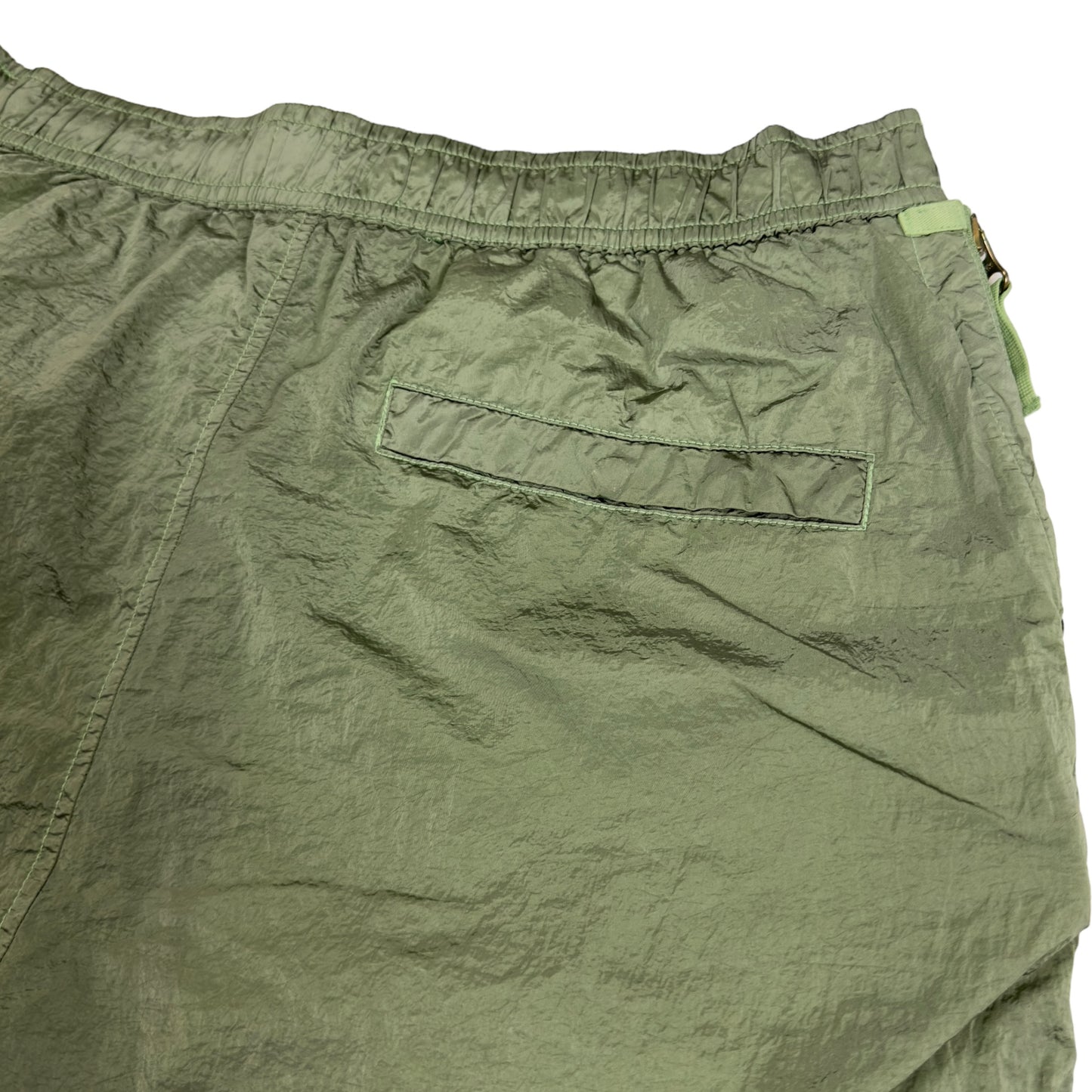 S/S 23 Stone Island Nylon Metal Bermuda Shorts - 34 Comfort