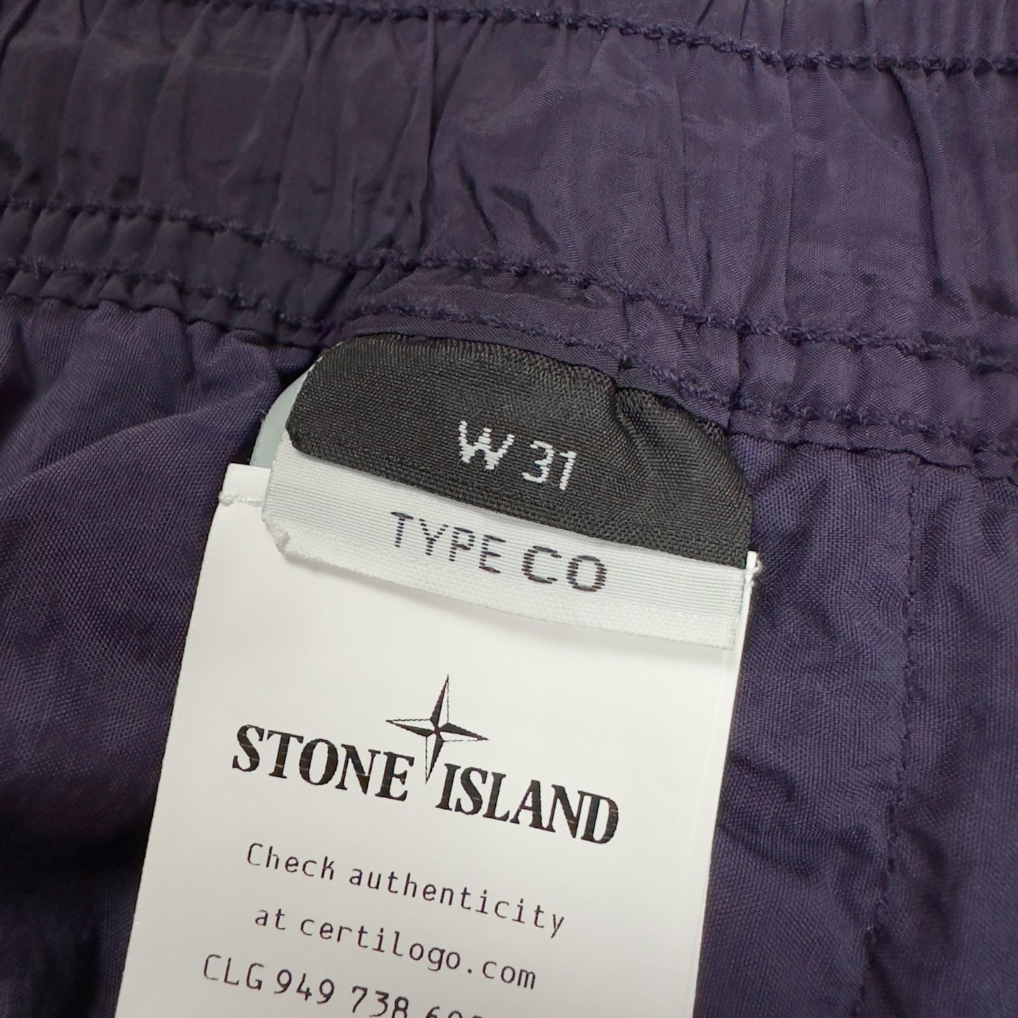 S/S 23 Stone Island Nylon Metal Bermuda Shorts - 31 Comfort