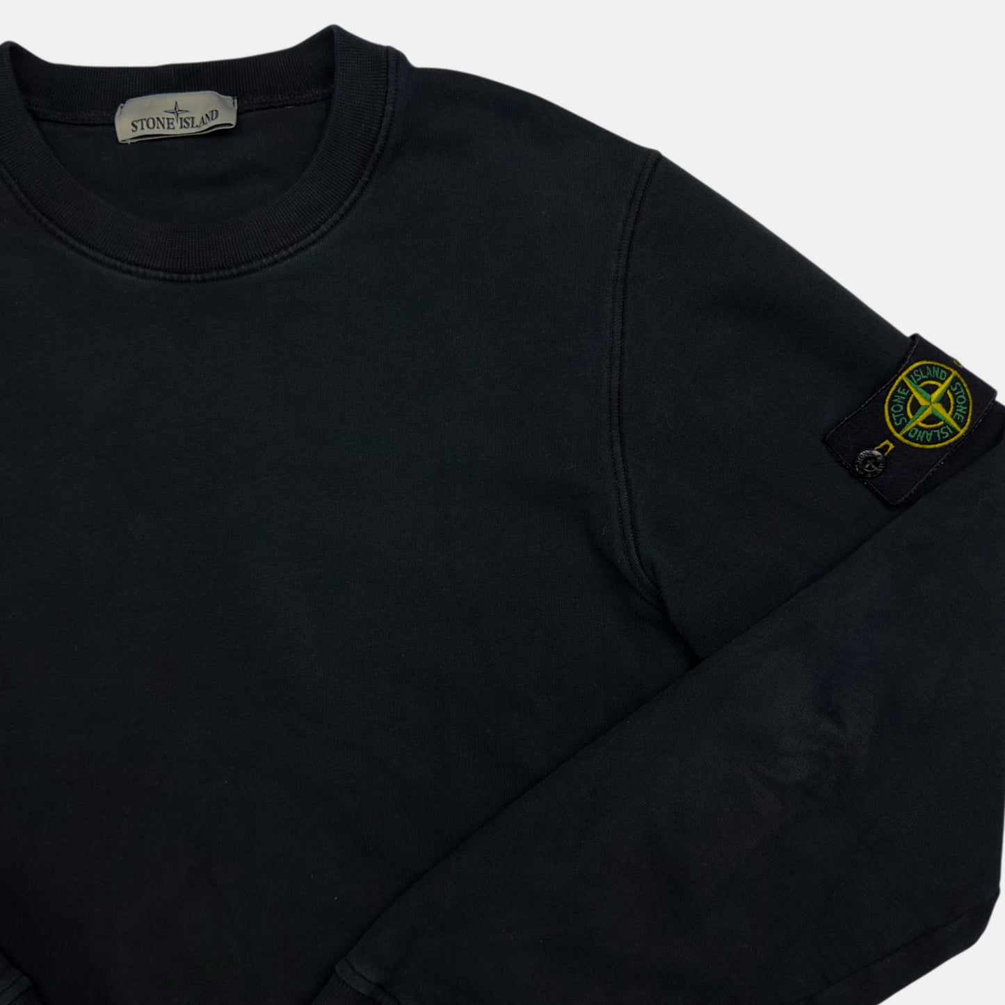 A/W 22 Stone Island Crewneck Sweater - Black