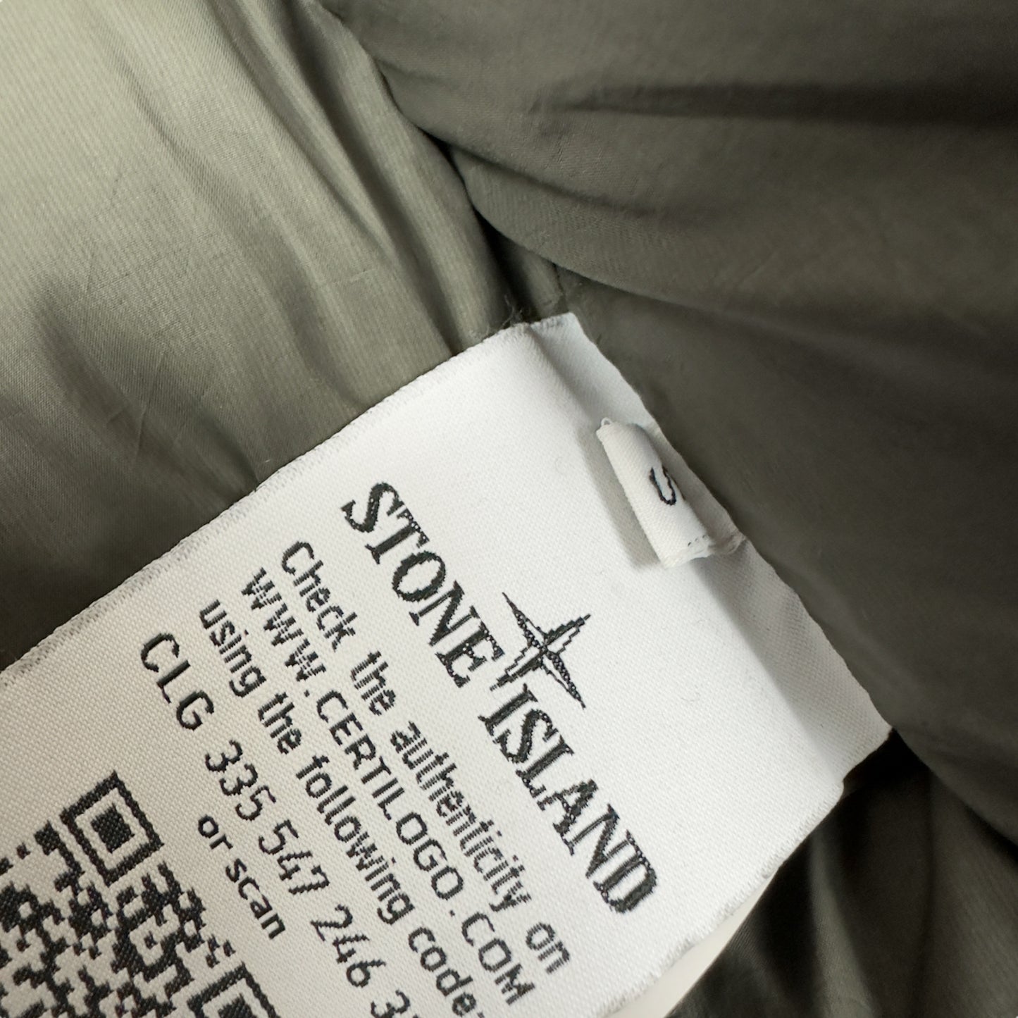 A/W 18 Stone Island Lino Resinato Down-TC Fur Hood Jacket