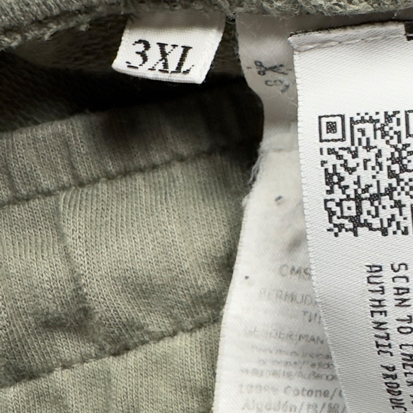 C.P. Company Fleece Shorts - Light Khaki