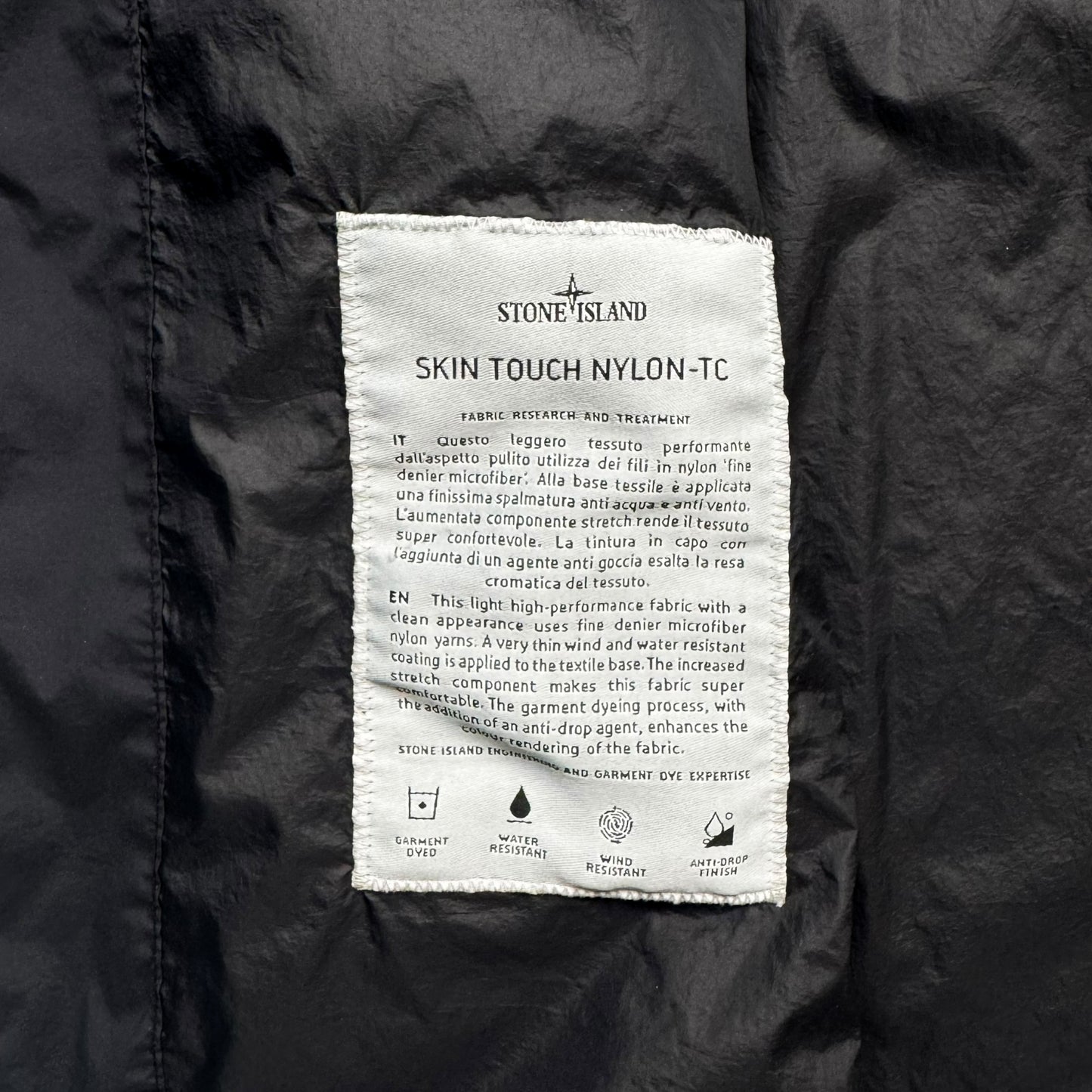 S/S 22 Stone Island Skin Touch Nylon-TC - Black