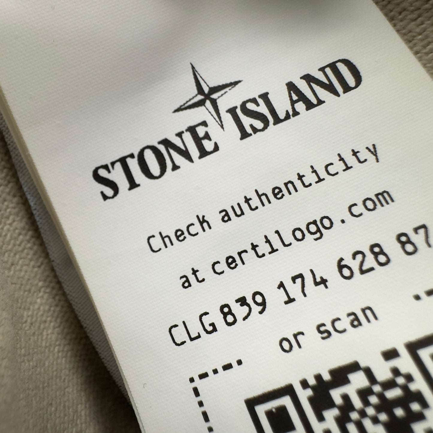 S/S 23 Stone Island Beige Ghost Joggers