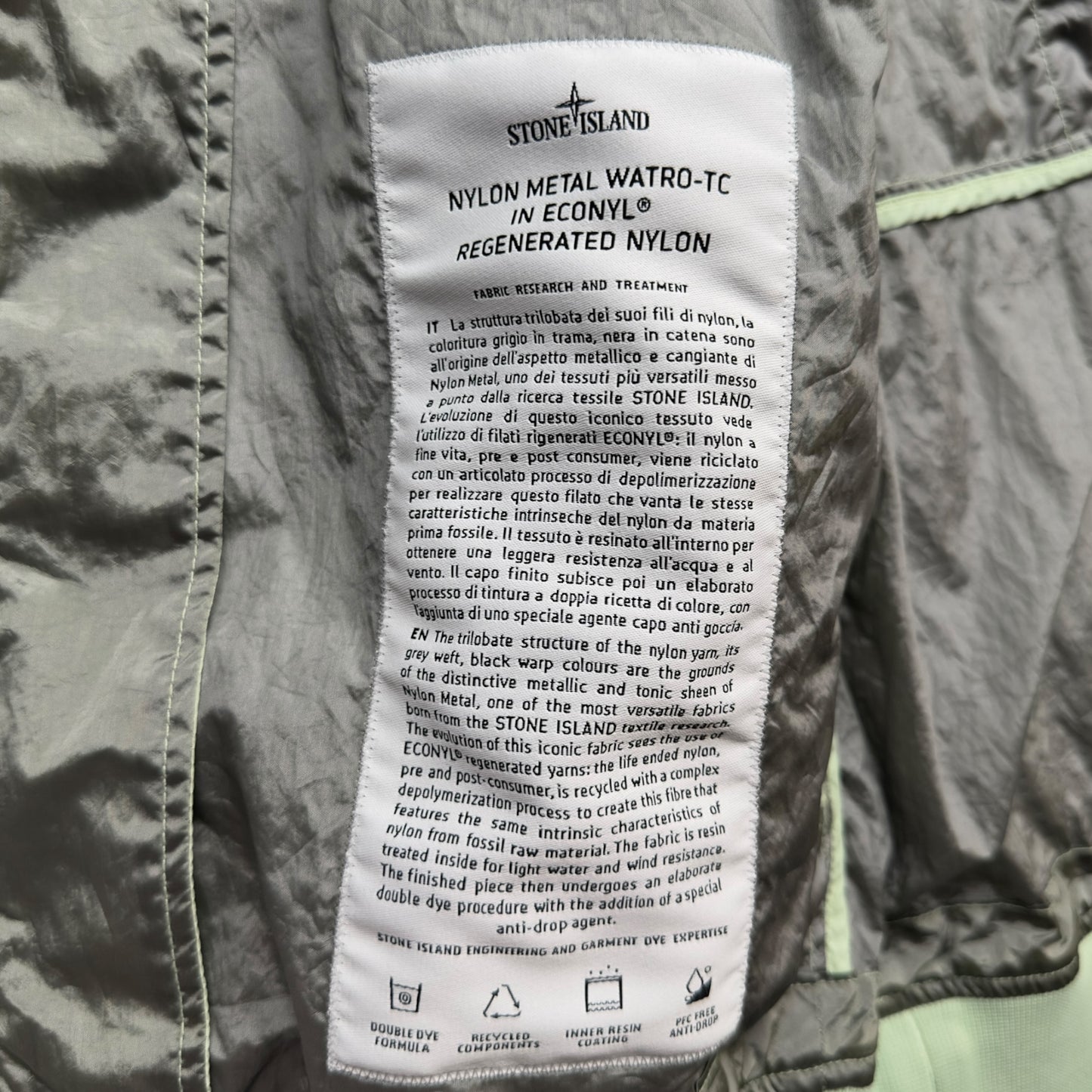 S/S 23 Stone Island Nylon Metal Watro ECONYL Jacket - Green