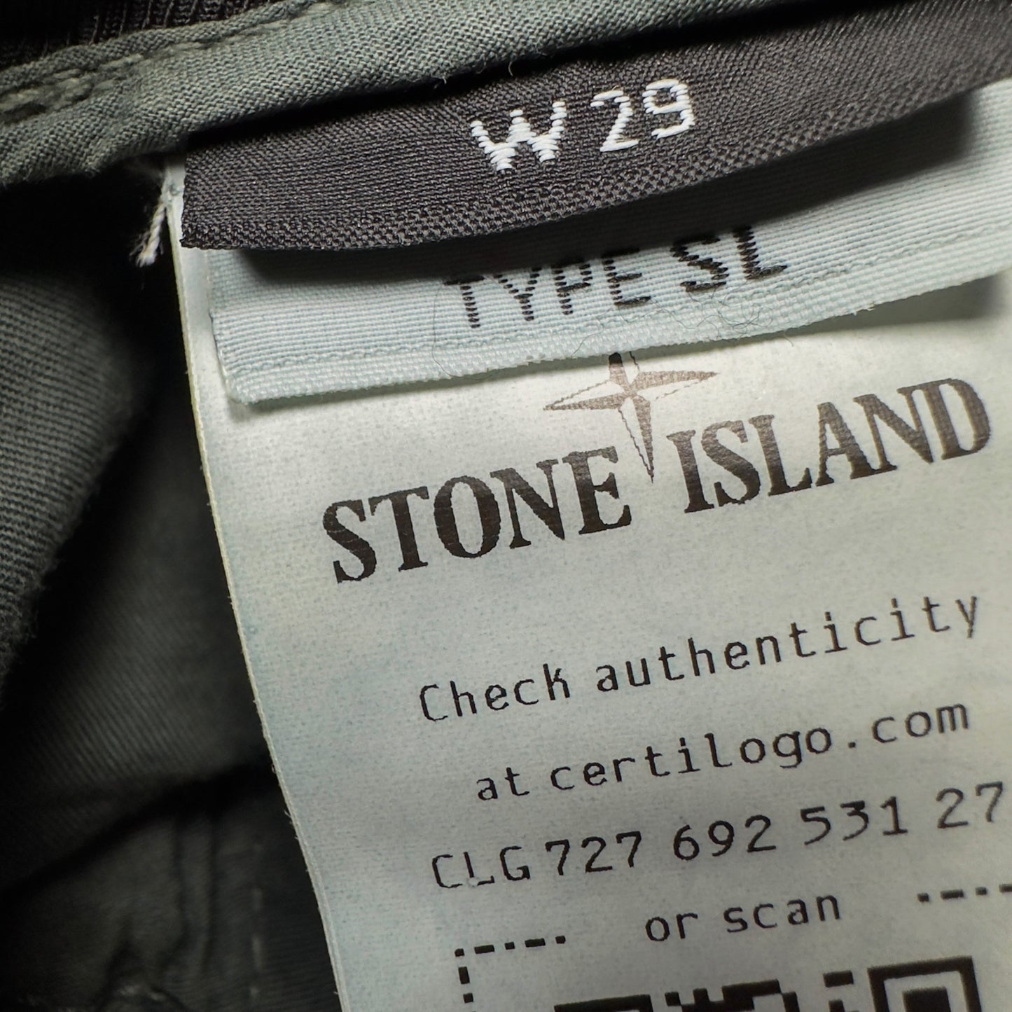 S/S 24 Stone Island Slim Fit Cargo Shorts - Dark Green