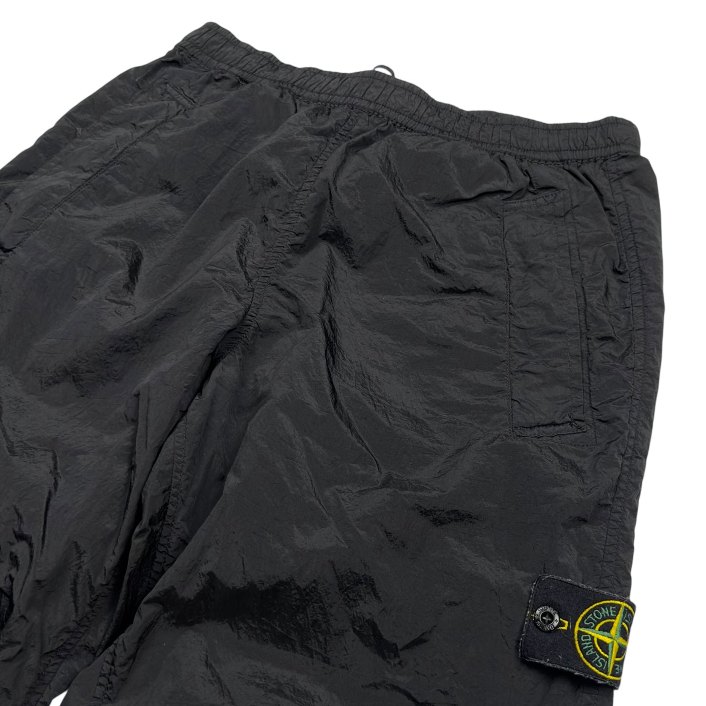 A/W 23 Stone Island Nylon Metal Trousers - Black