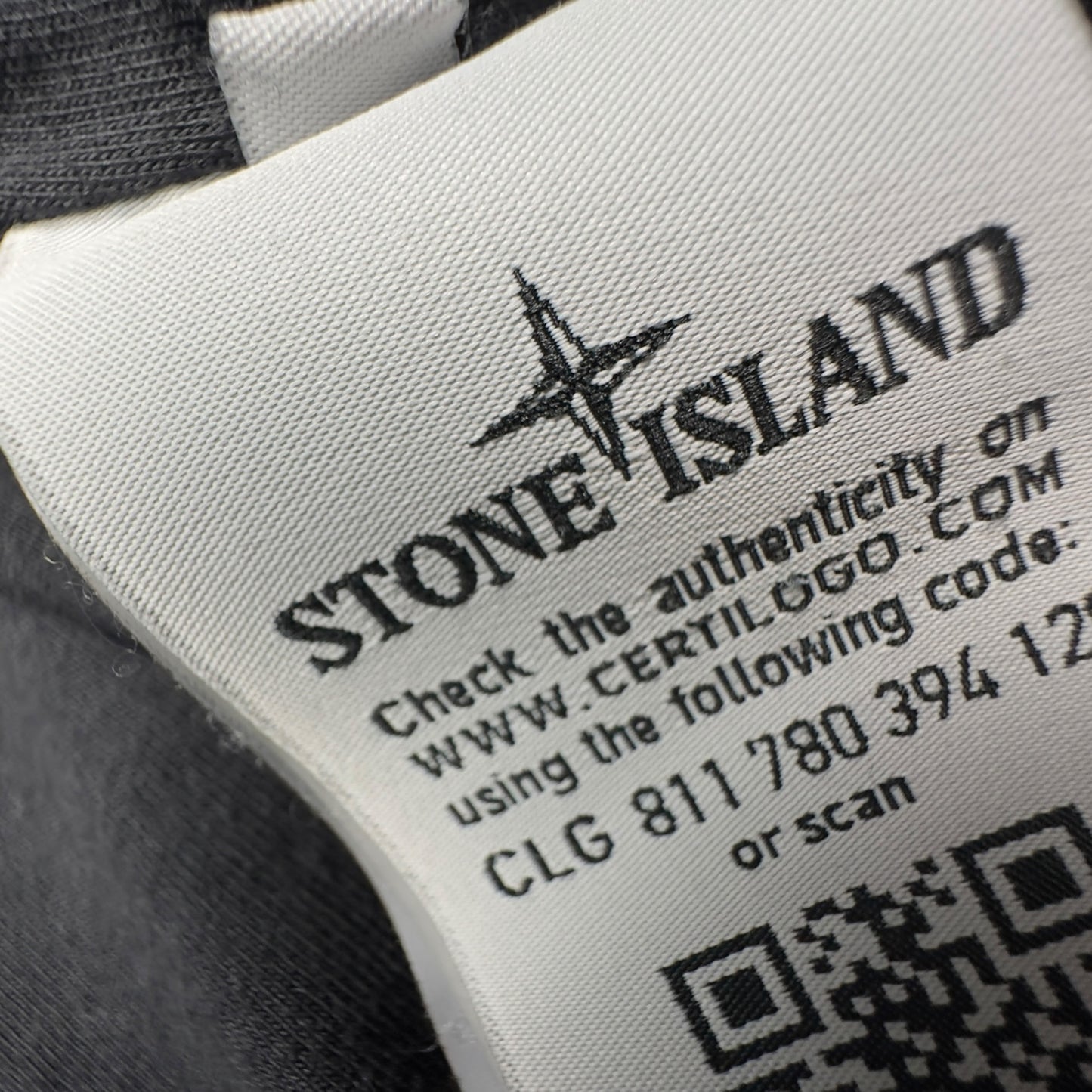 S/S 20 Stone Island Crinkle Reps NY Jacket - Black