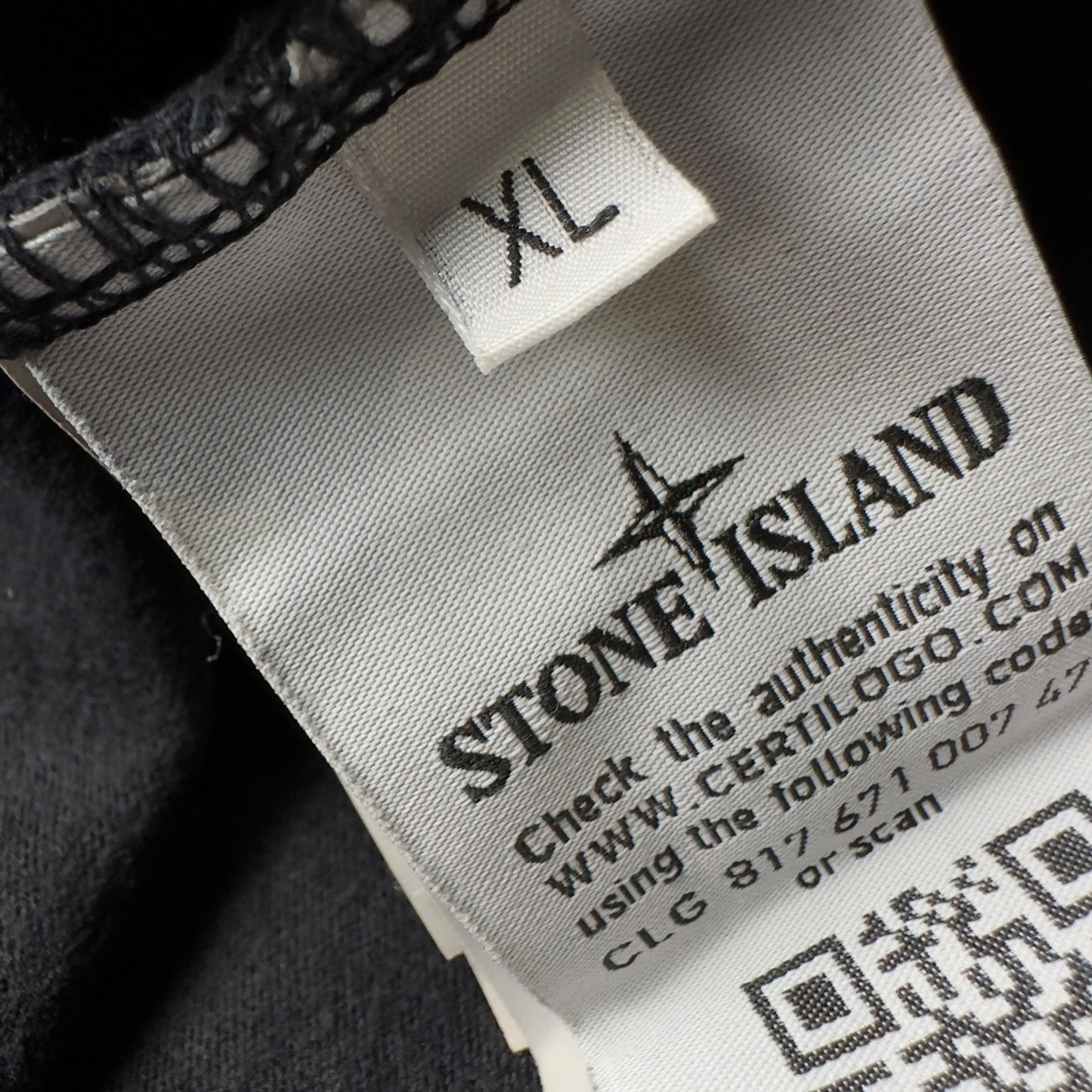 A/W 19 Stone Island Lightweight Sweater - Black