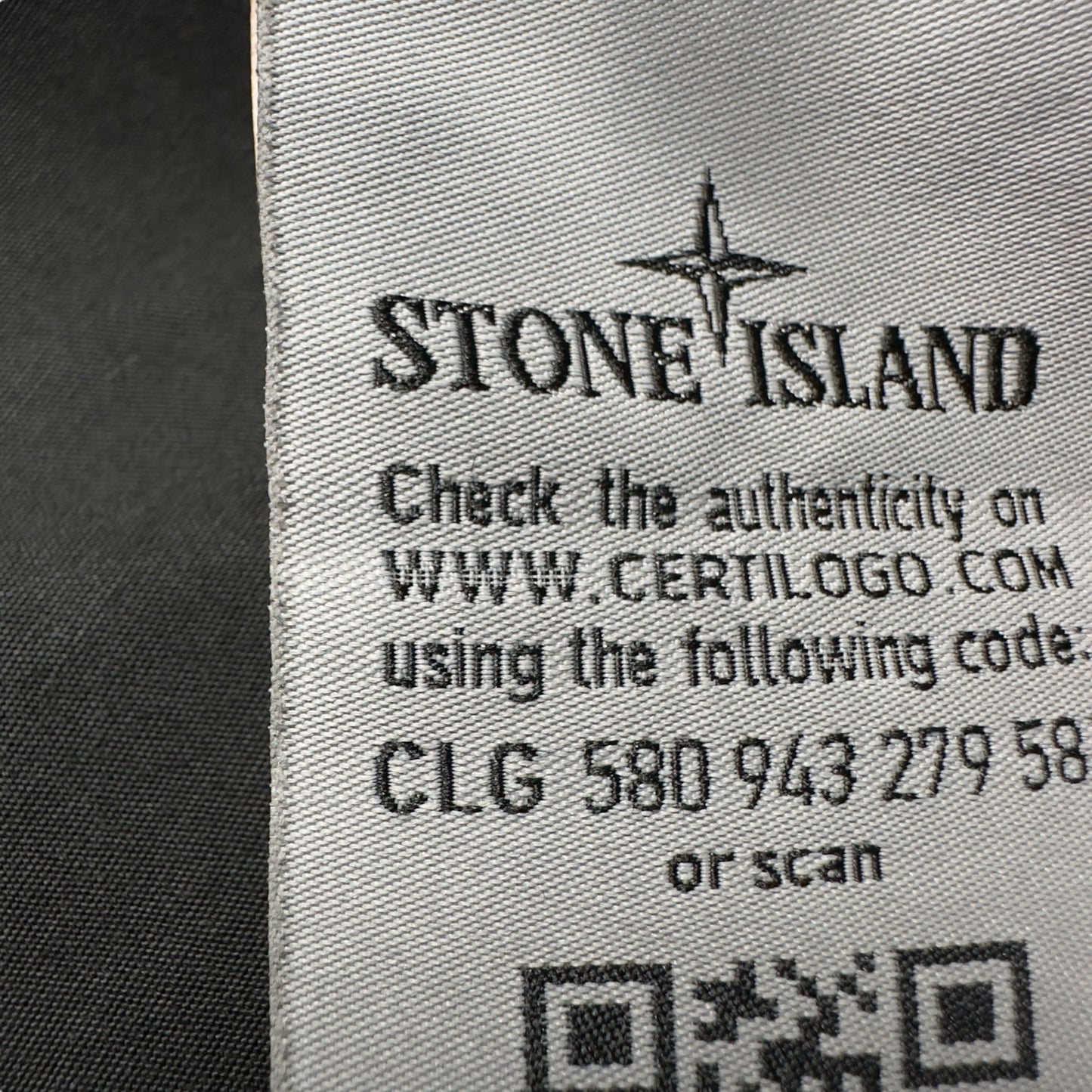 A/W 17 Stone Island Hooded Overshirt - Black