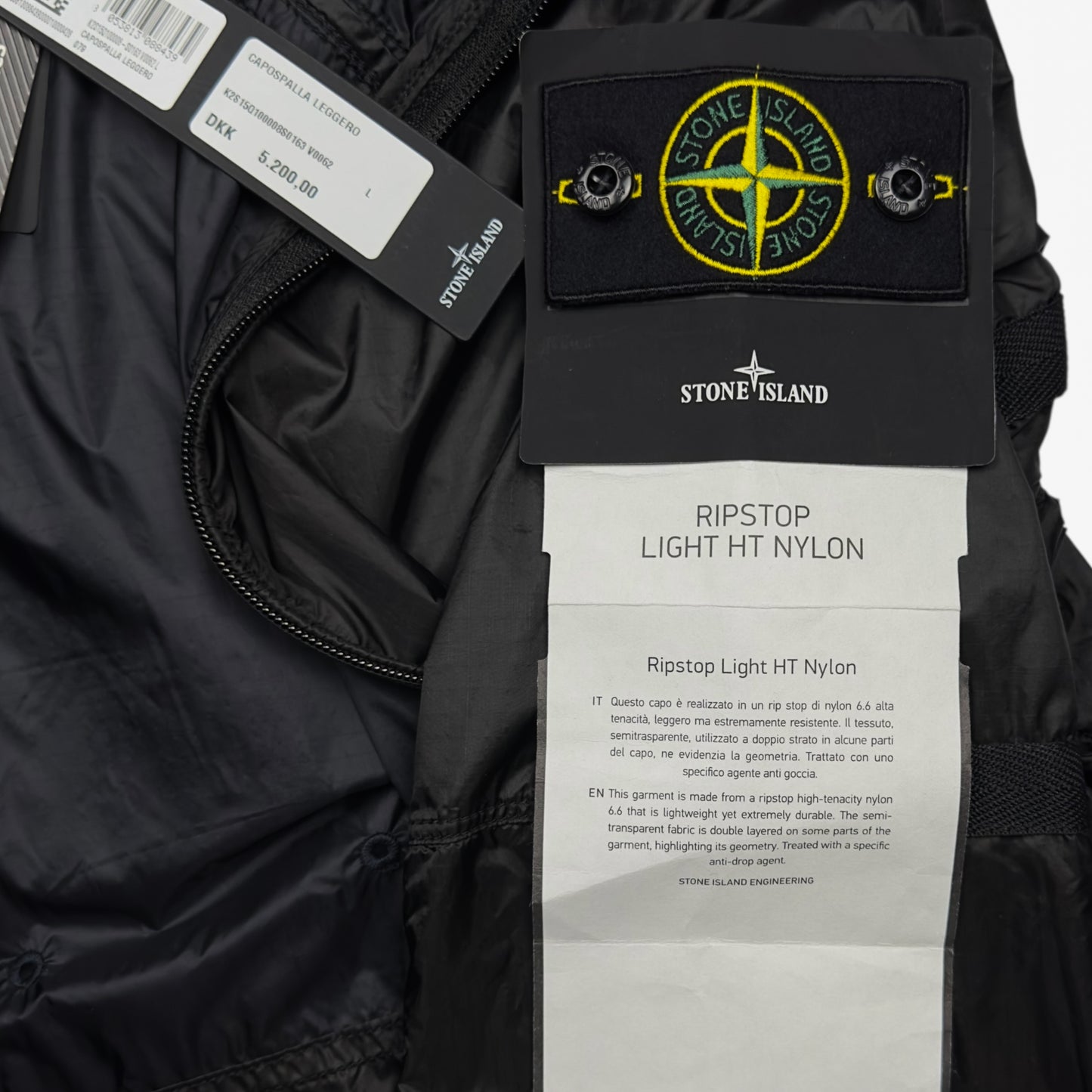 A/W 25 Stone Island Ripstop Light HT Nylon Windbreaker Jacket