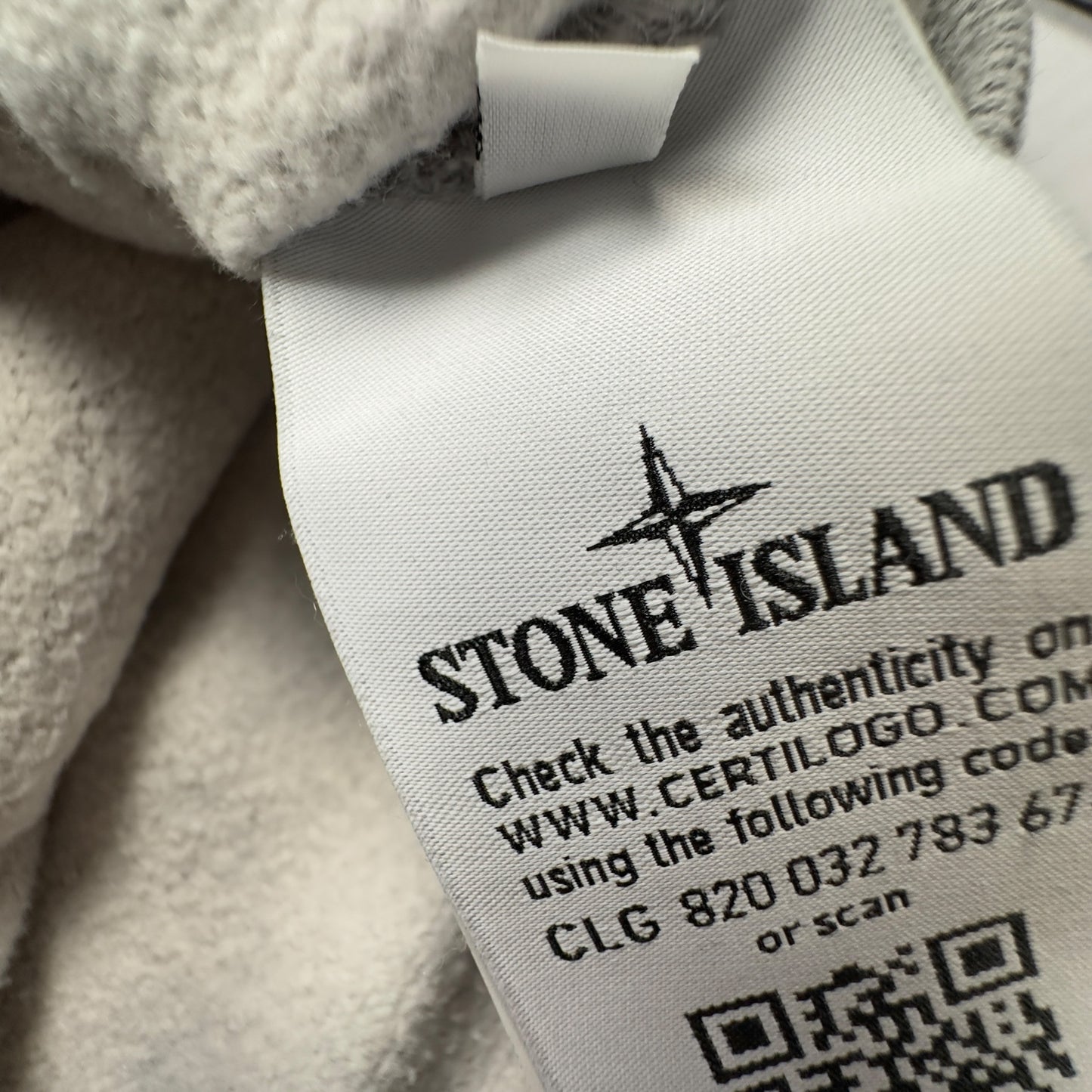 A/W 20 Stone Island Full Zip Hoodie - Grey