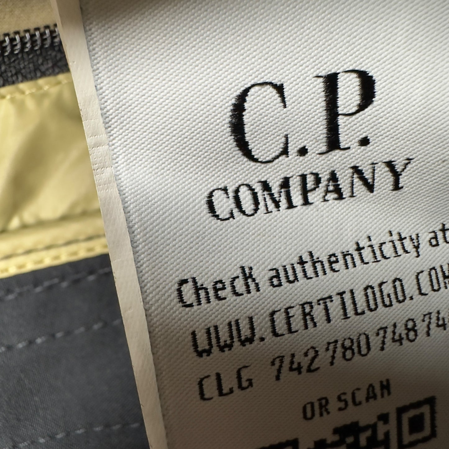 C.P. Company Soft Shell Goggle Jacket - Black