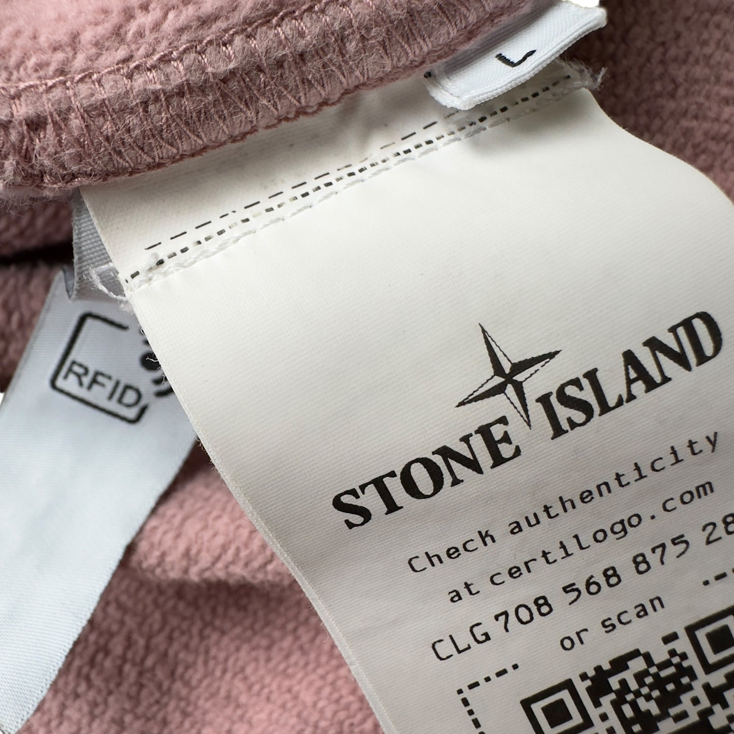 A/W 22 Stone Island Hoodie - Dusty Pink