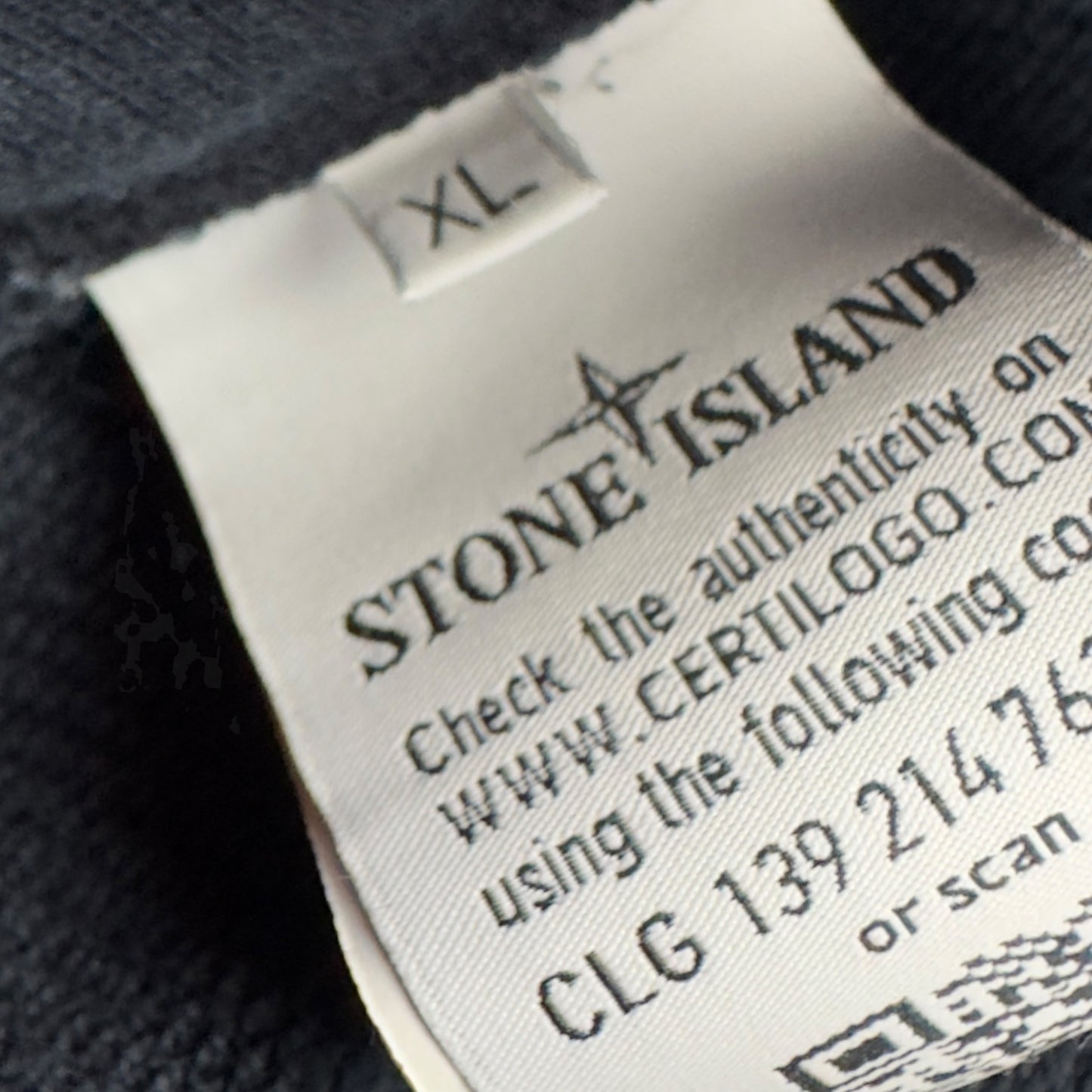 A/W 15 Stone Island Shorts - Navy