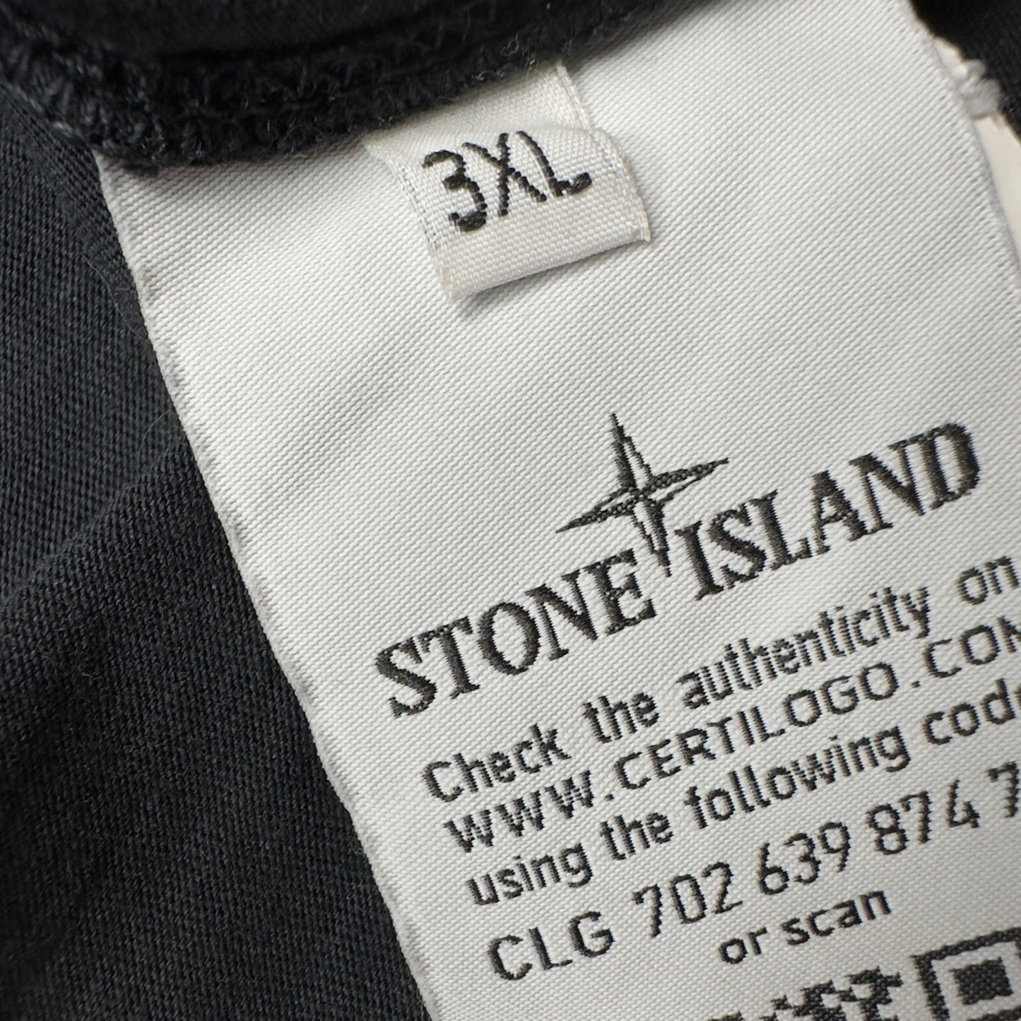 S/S 17 Stone Island Patch Long Sleeve T-Shirt - Black