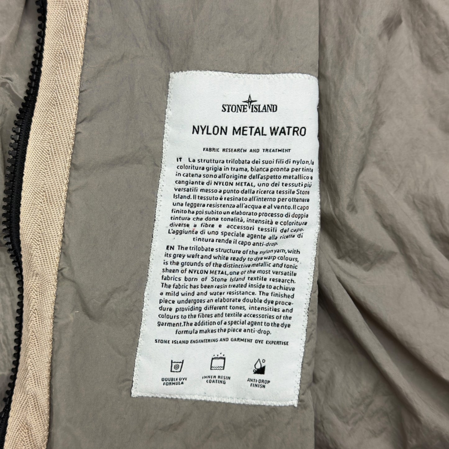 S/S 18 Stone Island Nylon Metal Watro Jacket - Silver