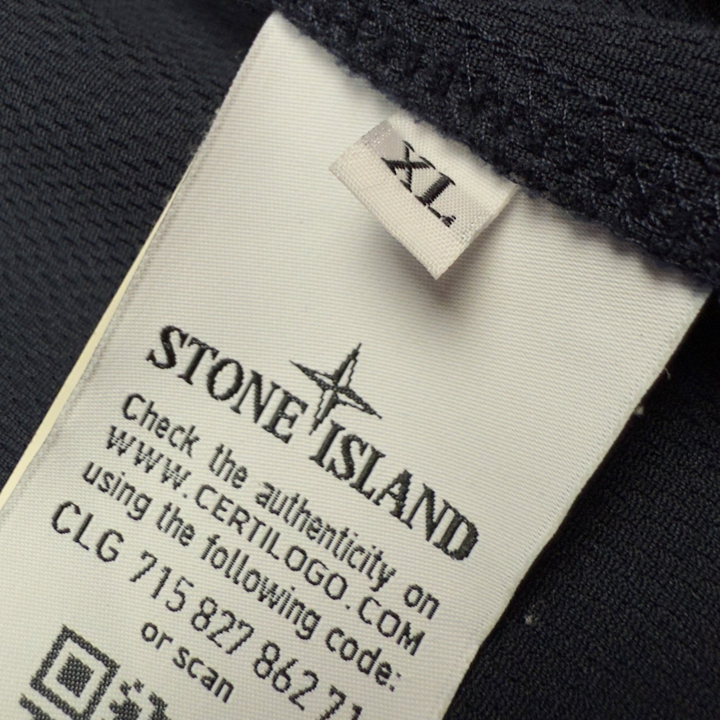 S/S 18 Stone Island Light Soft Shell - R - Navy