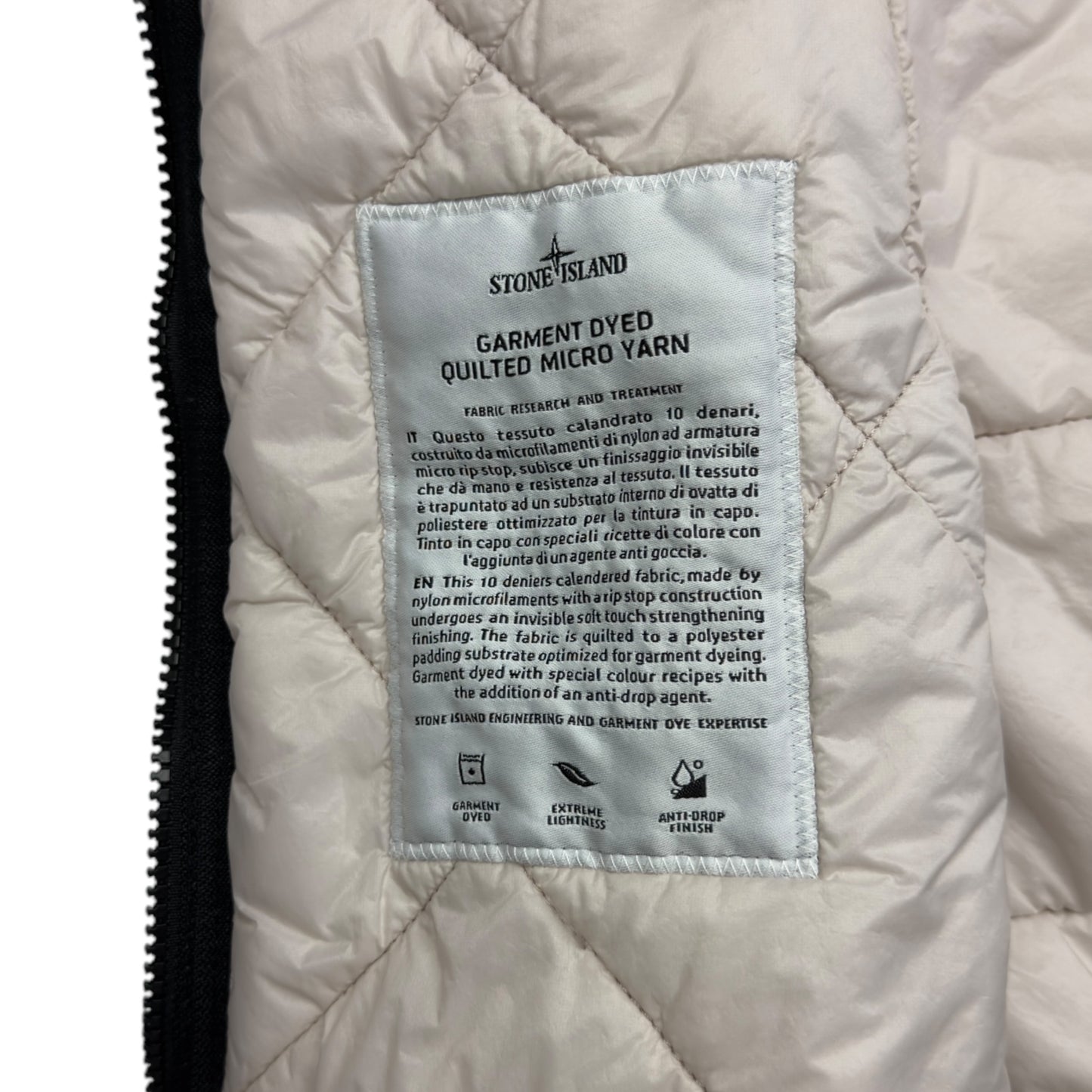 S/S 19 Stone Island Quilted Micro Yarn - Cream