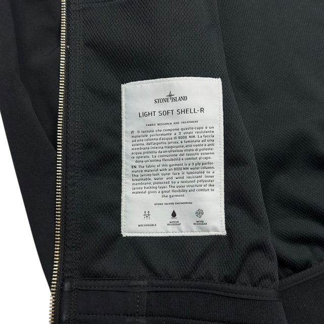 S/S 19 Stone Island Light Soft Shell R - Black