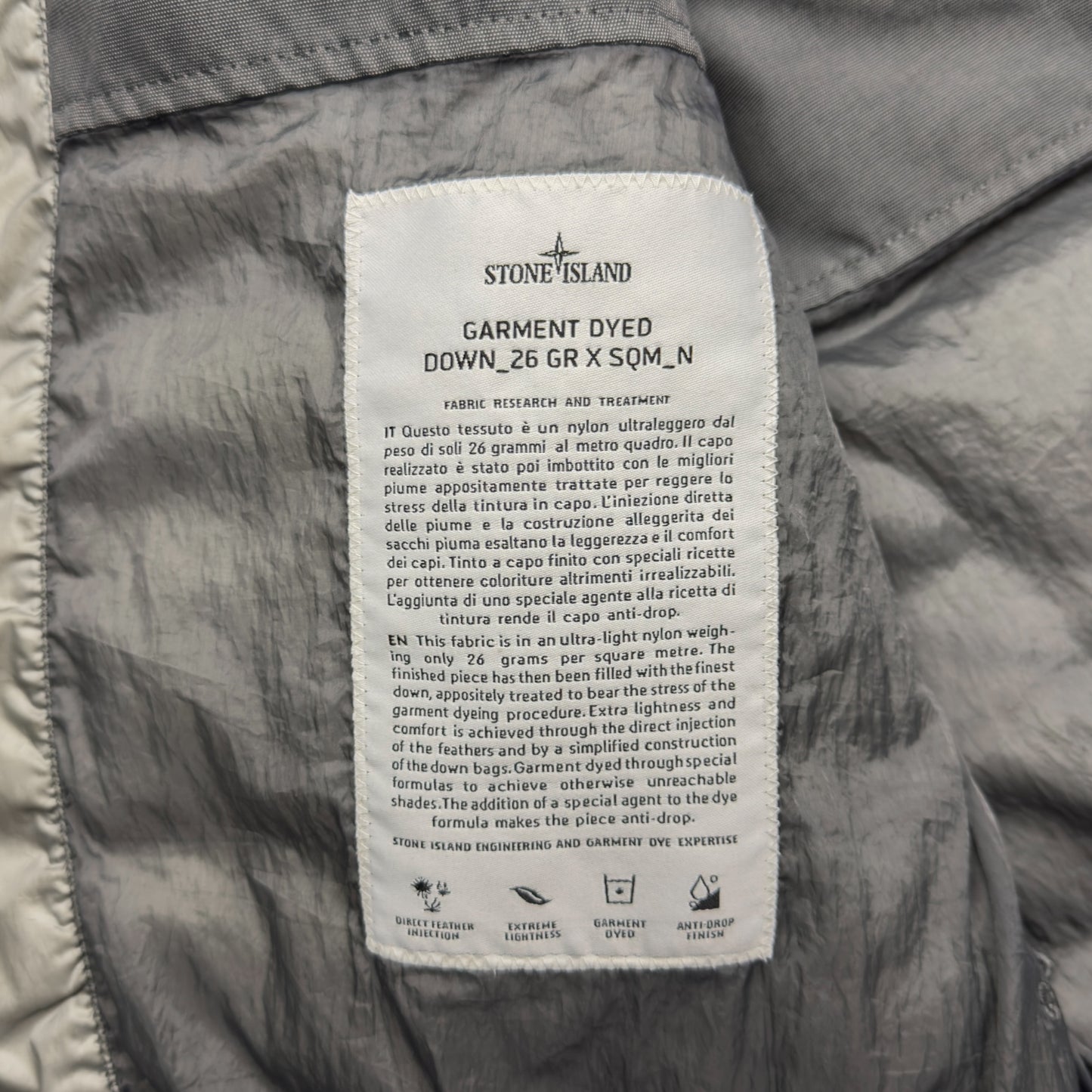 A/W 12 Stone Island Down_26 GR X SQM_N - Ultra Light Down Gilet - Silver