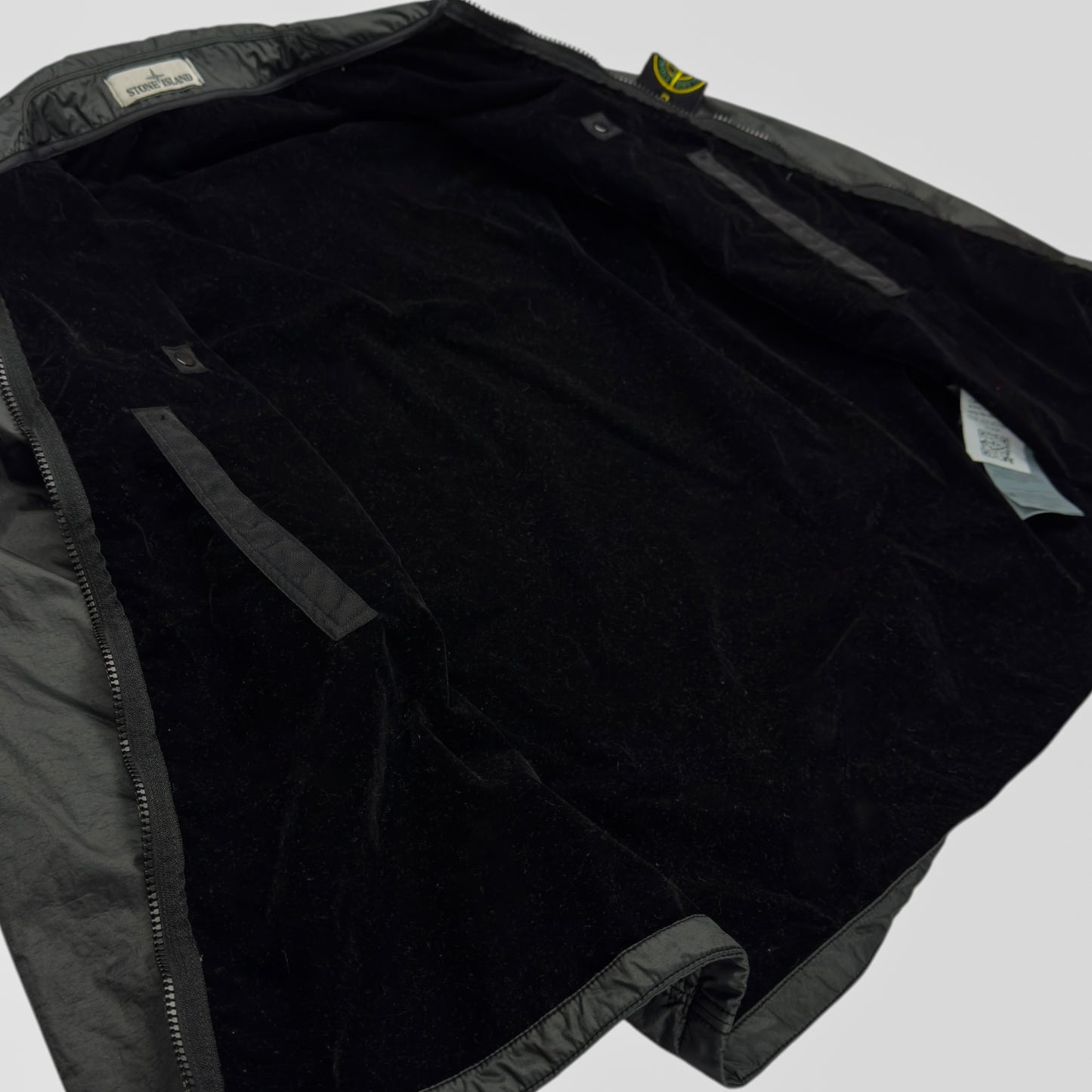 A/W 19 Stone Island Lamy Flock Overshirt - Black