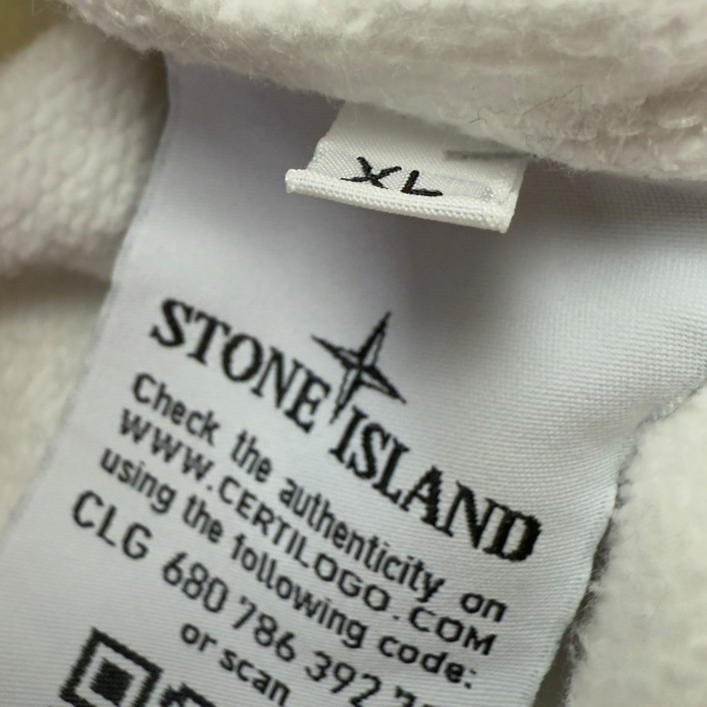 A/W 18 Stone Island Crewneck Sweater - White