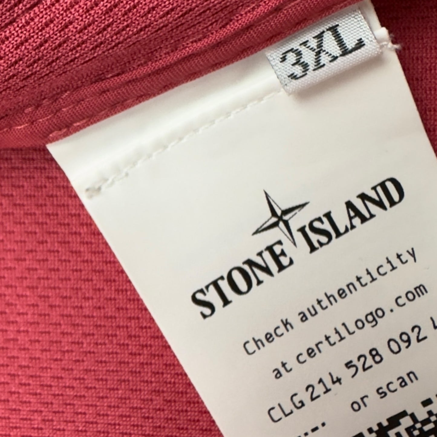 S/S 23 Stone Island Light Soft Shell-R Jacket with e-dye Technology - Pink