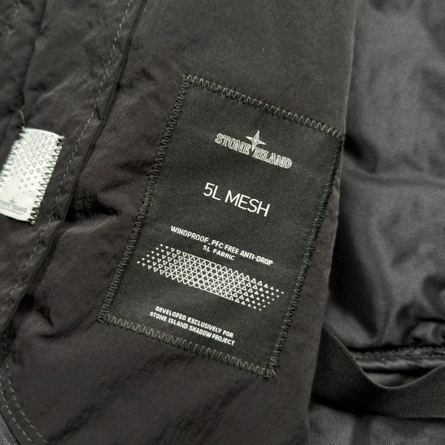 S/S 23 Stone Island Shadow Project 5L Mesh Insulated Bomber Jacket - Black
