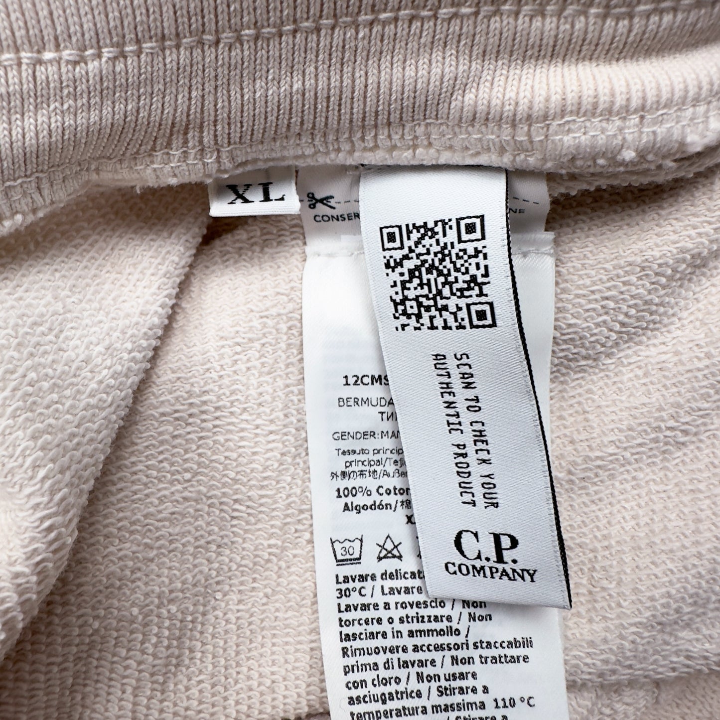 C.P. Company Resist Dyed Shorts - Peach