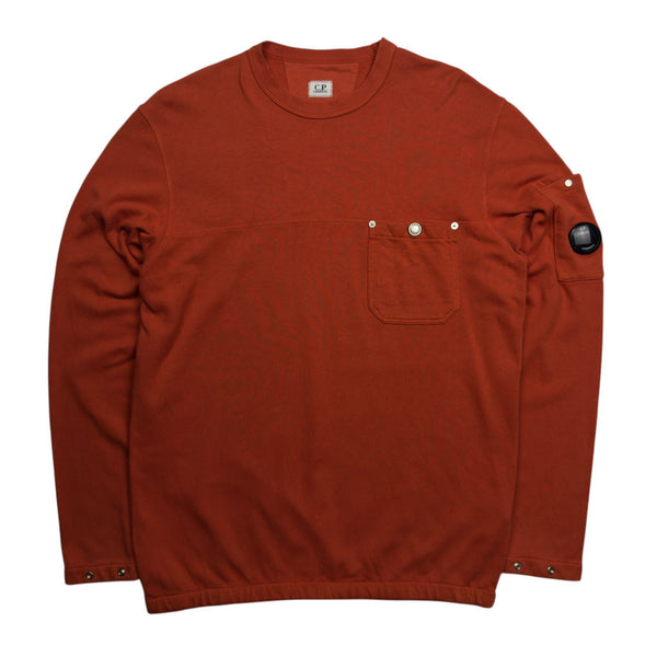 Hoodies & sweaters