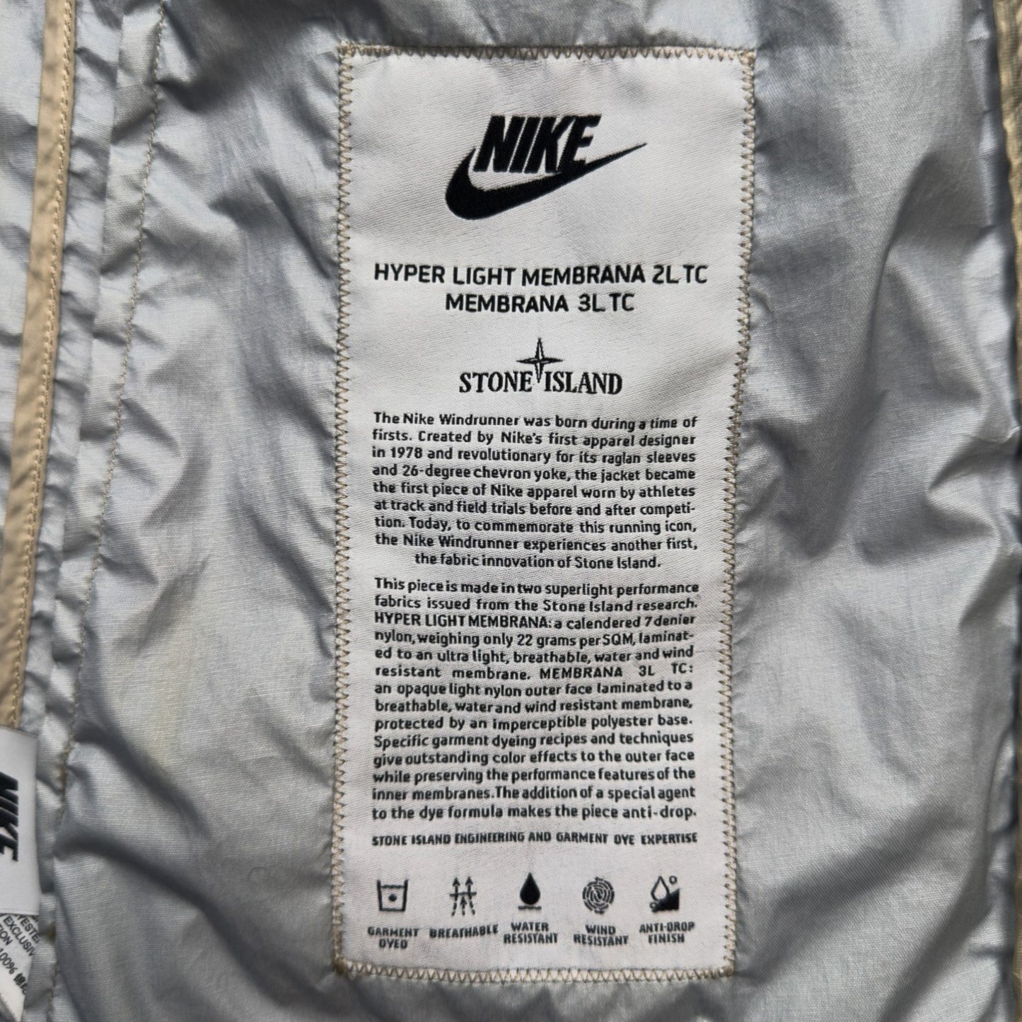 S/S 16 Stone Island x Nike Hyper Light Membrana Windrunner Jacket