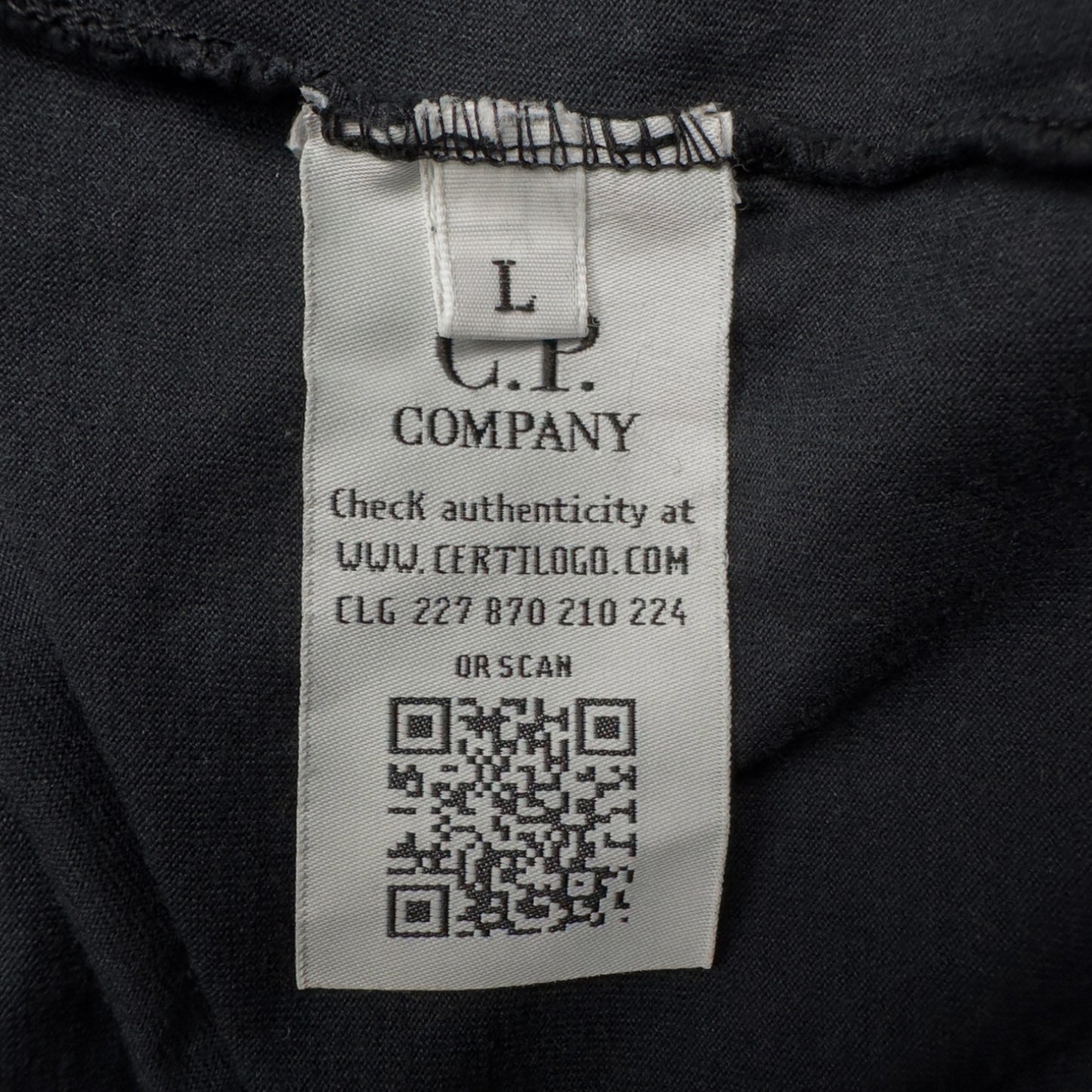 C.P. Company Mako Cotton Spellout Graphic T-Shirt - Navy