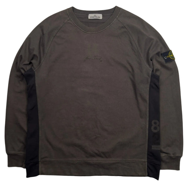 Hoodies & sweaters