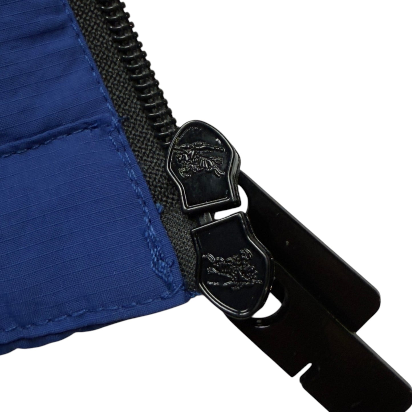 S/S 24 Burberry Equestrian Knight Hooded Jacket - Knight Blue