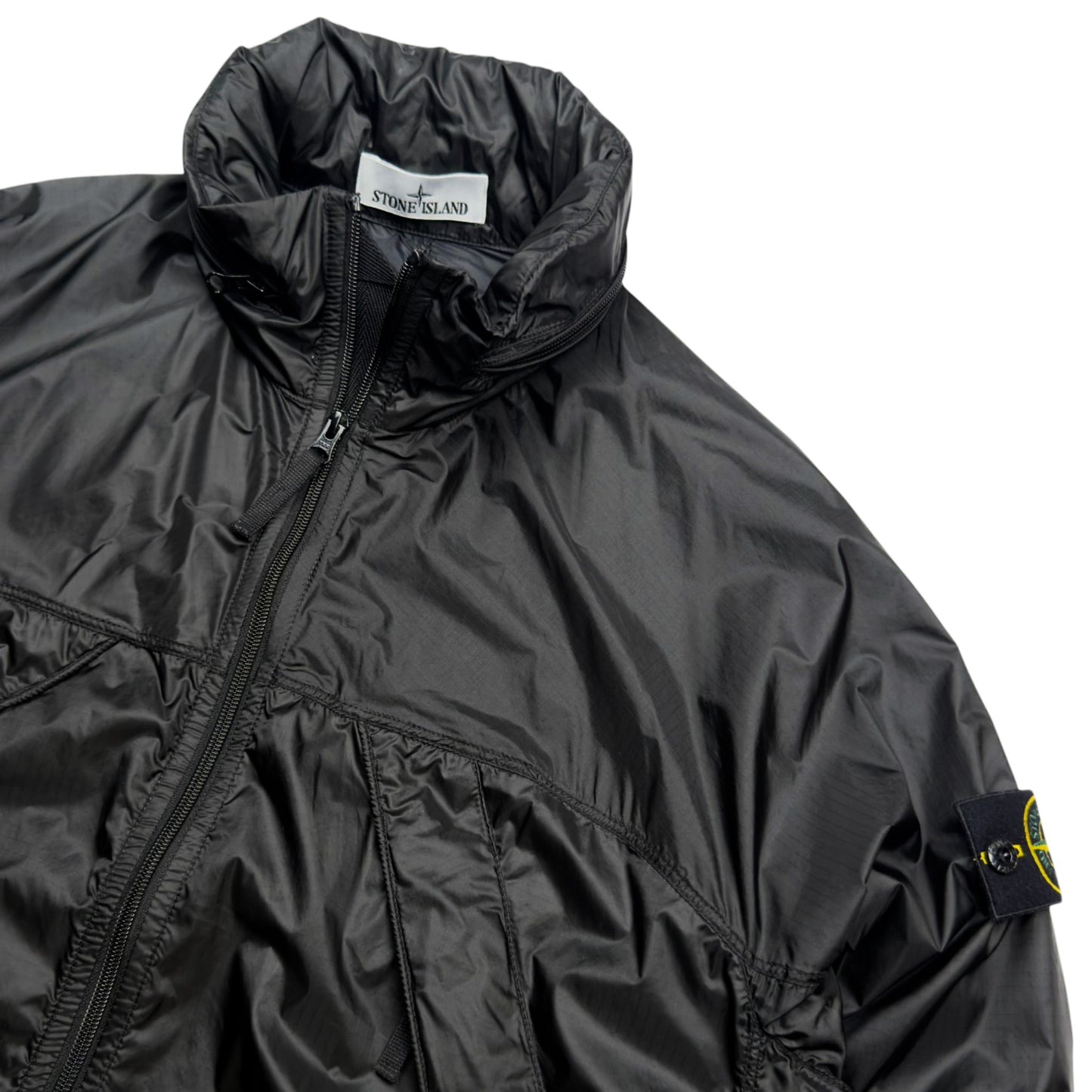 A/W 25 Stone Island Ripstop Light HT Nylon Windbreaker Jacket - Black