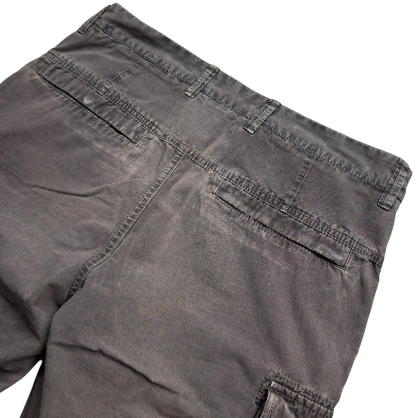 S/S 21 Stone Island Bermuda Cargo Shorts - Grey