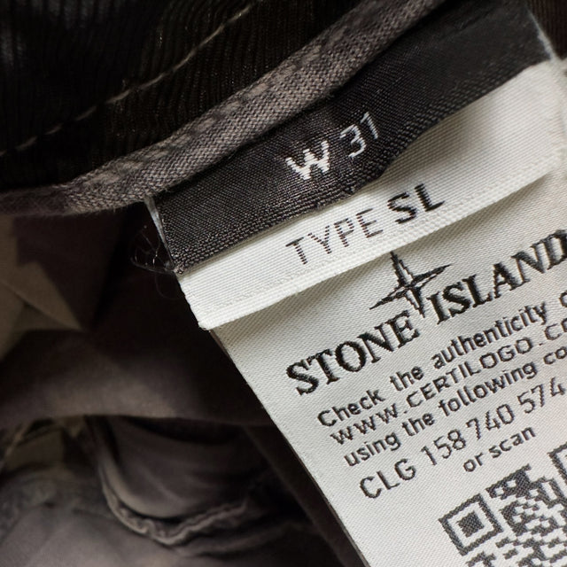 S/S 21 Stone Island Bermuda Cargo Shorts - Grey